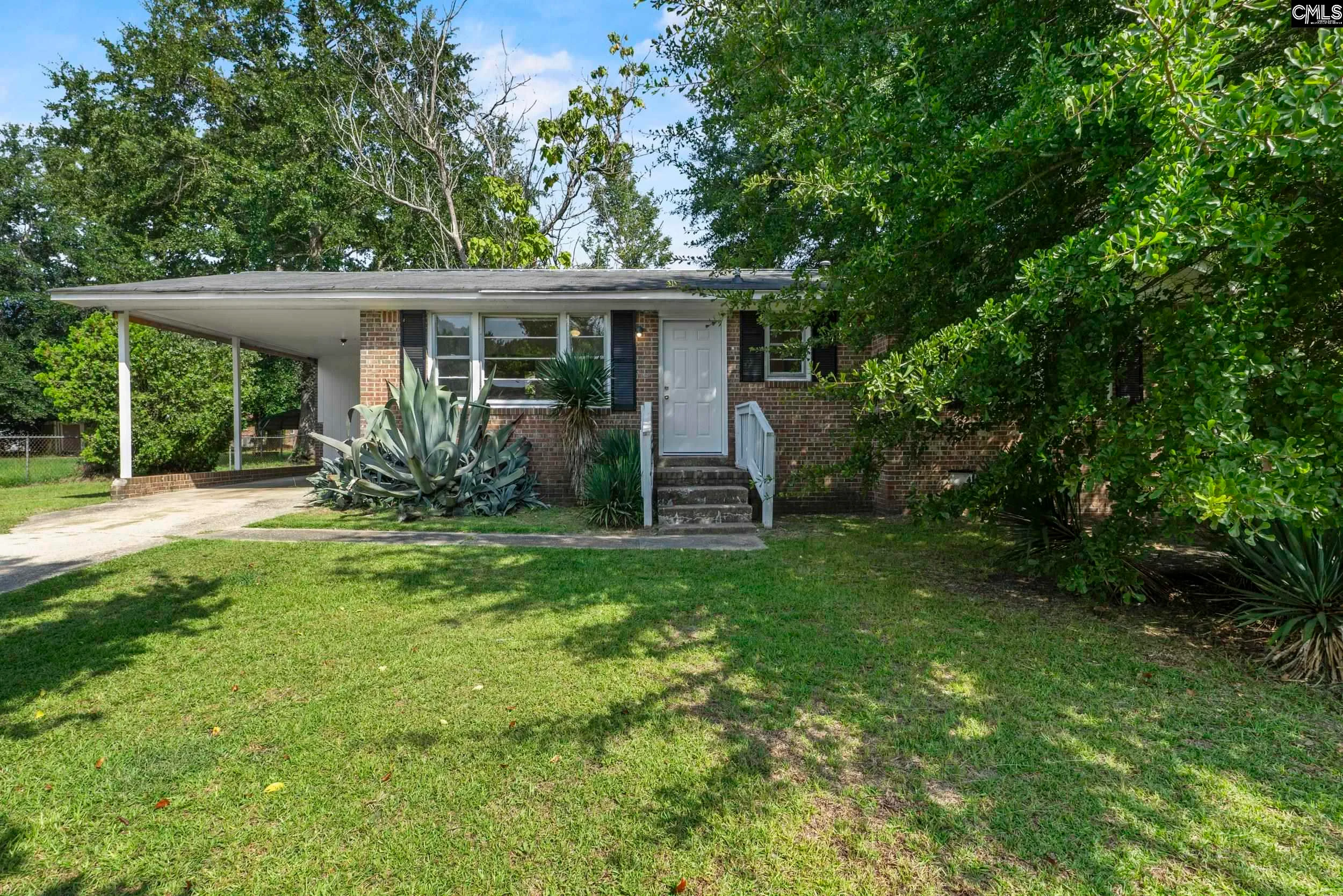 913 Mitchell Drive Dr