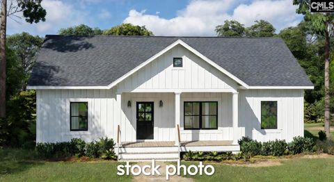 Photo of 1902 Medfield Drive, Camden, SC 29020 (MLS # 631783)