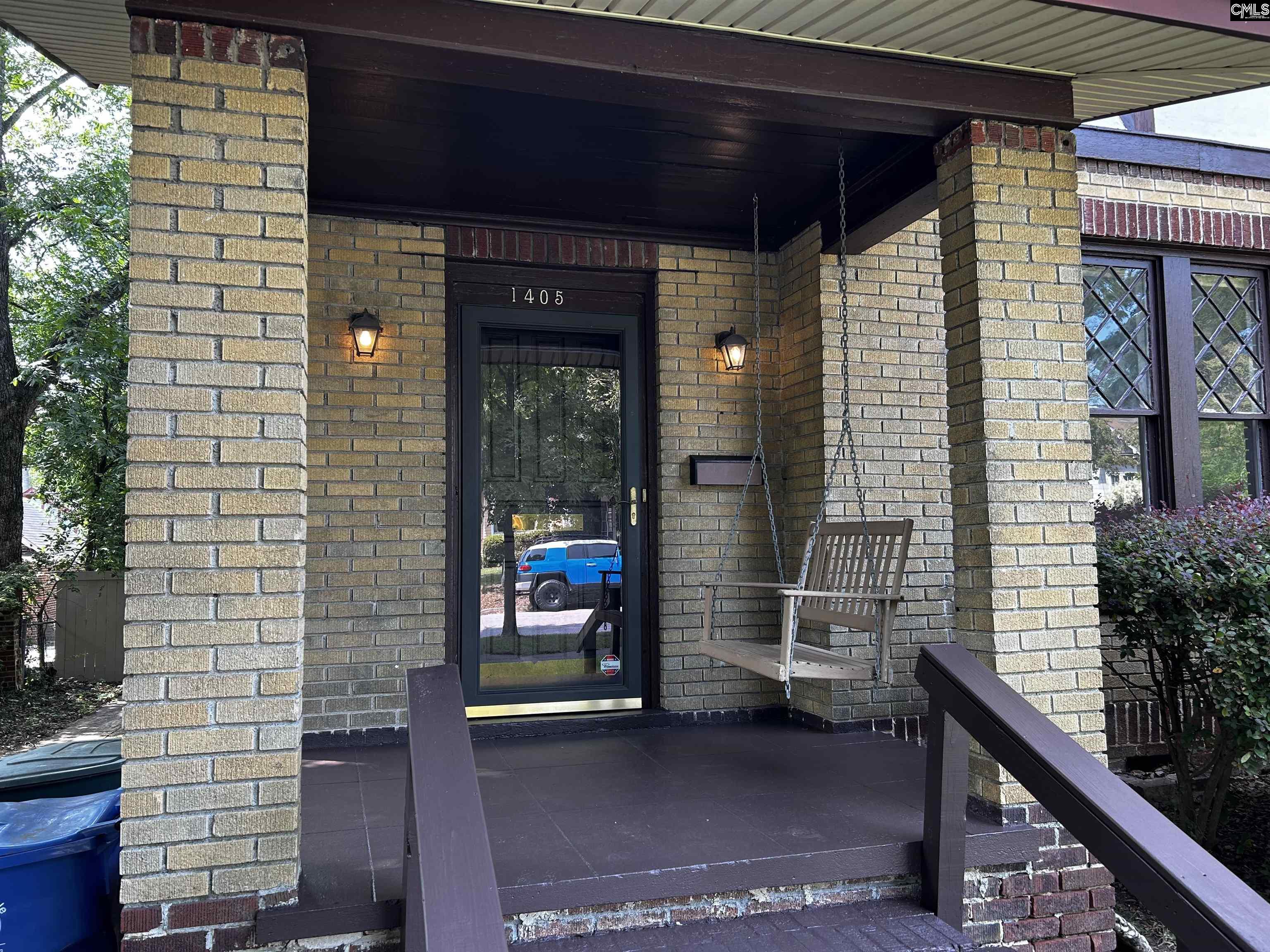 1407 Maple Street 1405, 1407