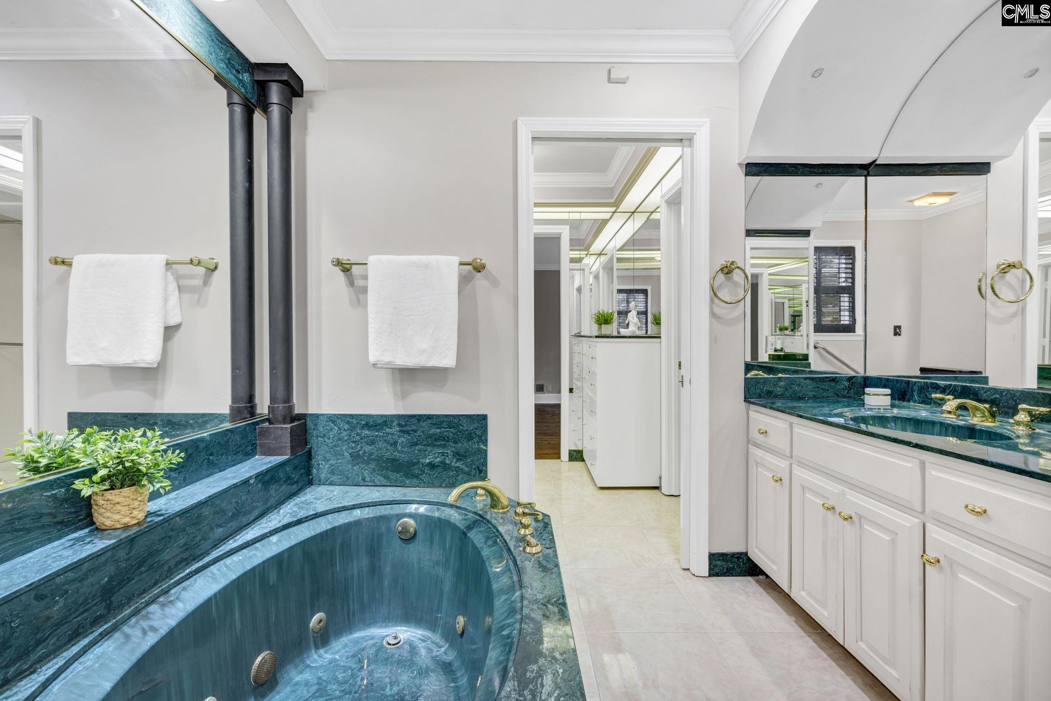 Columbia, South Carolina 29206, United States, 3 Bedrooms Bedrooms, ,3 BathroomsBathrooms,Residential,Pending,31611