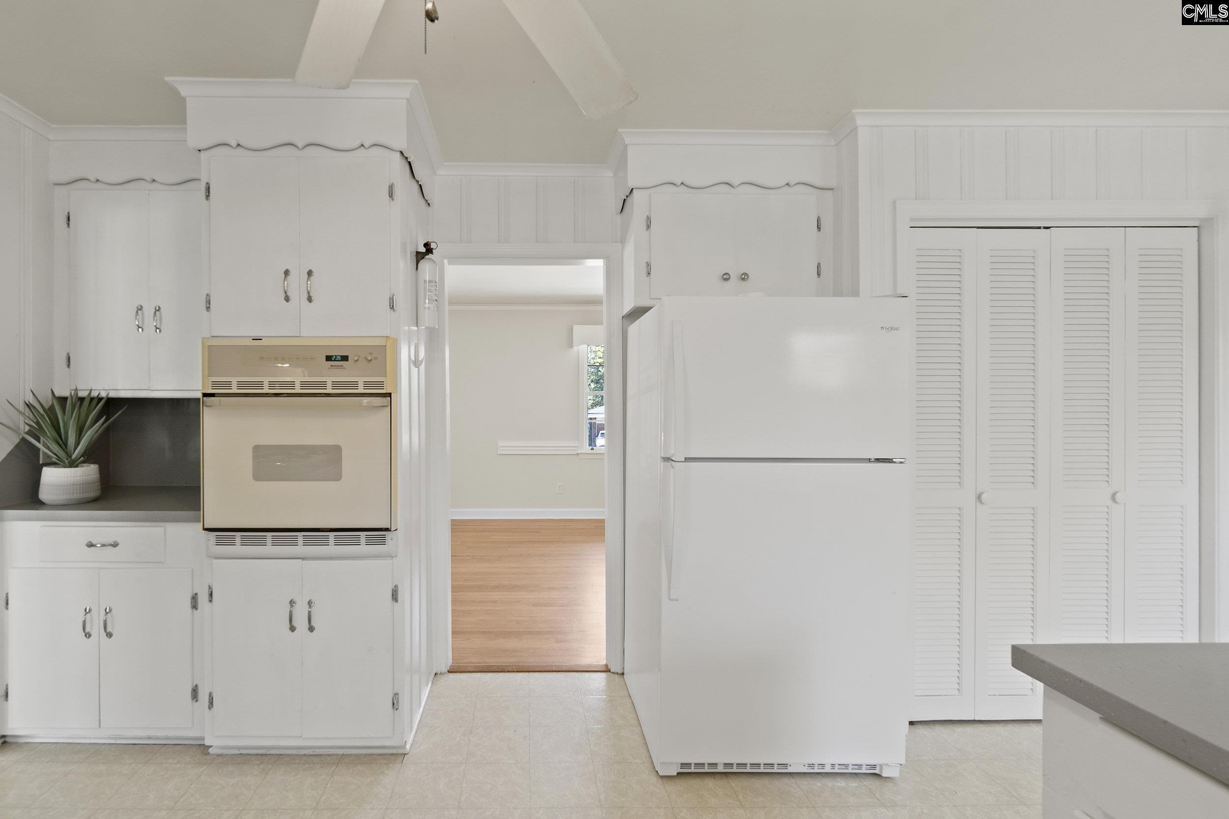 Cayce, South Carolina 29033, United States, 4 Bedrooms Bedrooms, ,3 BathroomsBathrooms,Residential,Active,222319