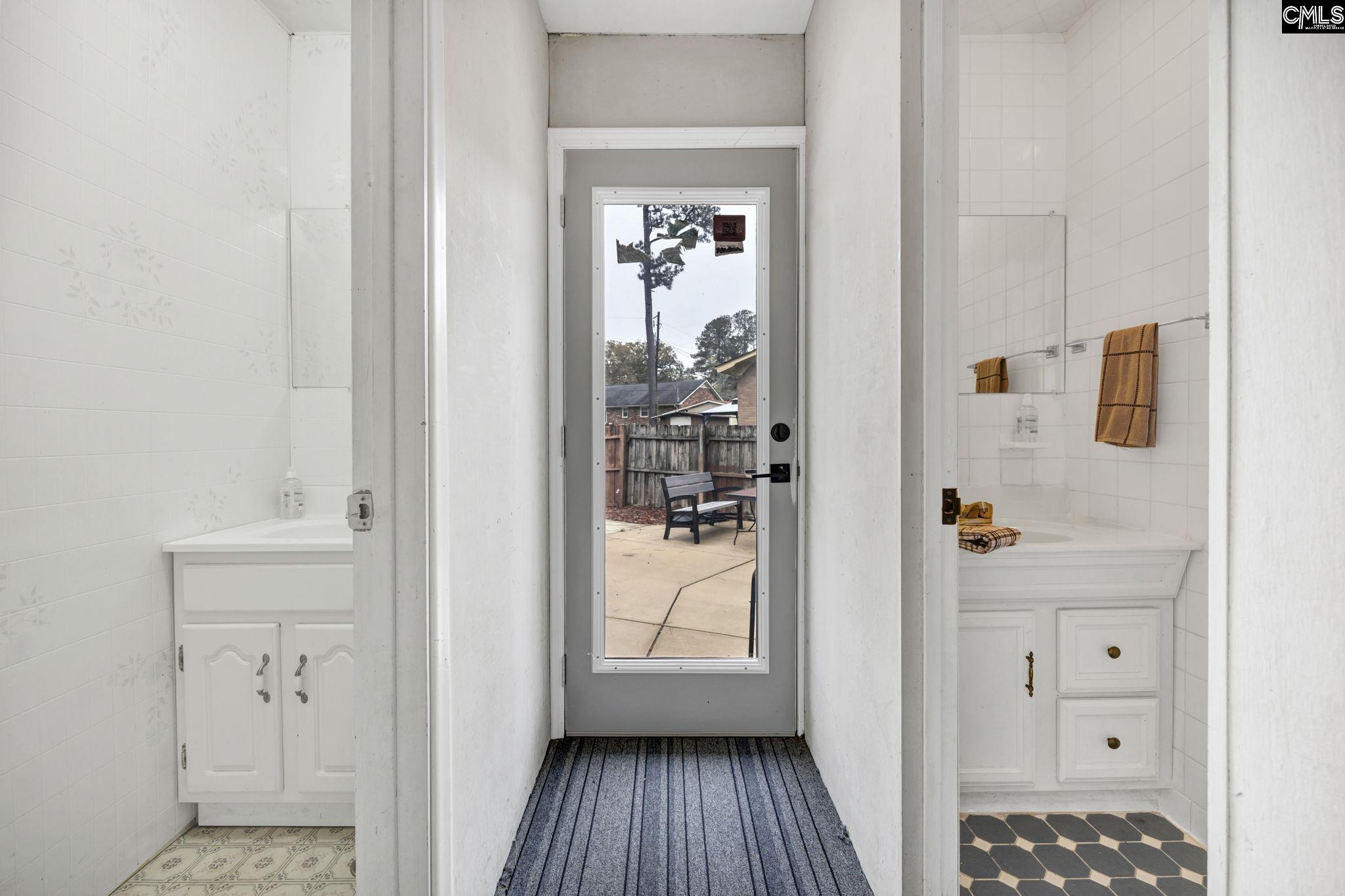 Columbia, South Carolina 29210, United States, 2 Bedrooms Bedrooms, ,3 BathroomsBathrooms,Residential,Active,3891