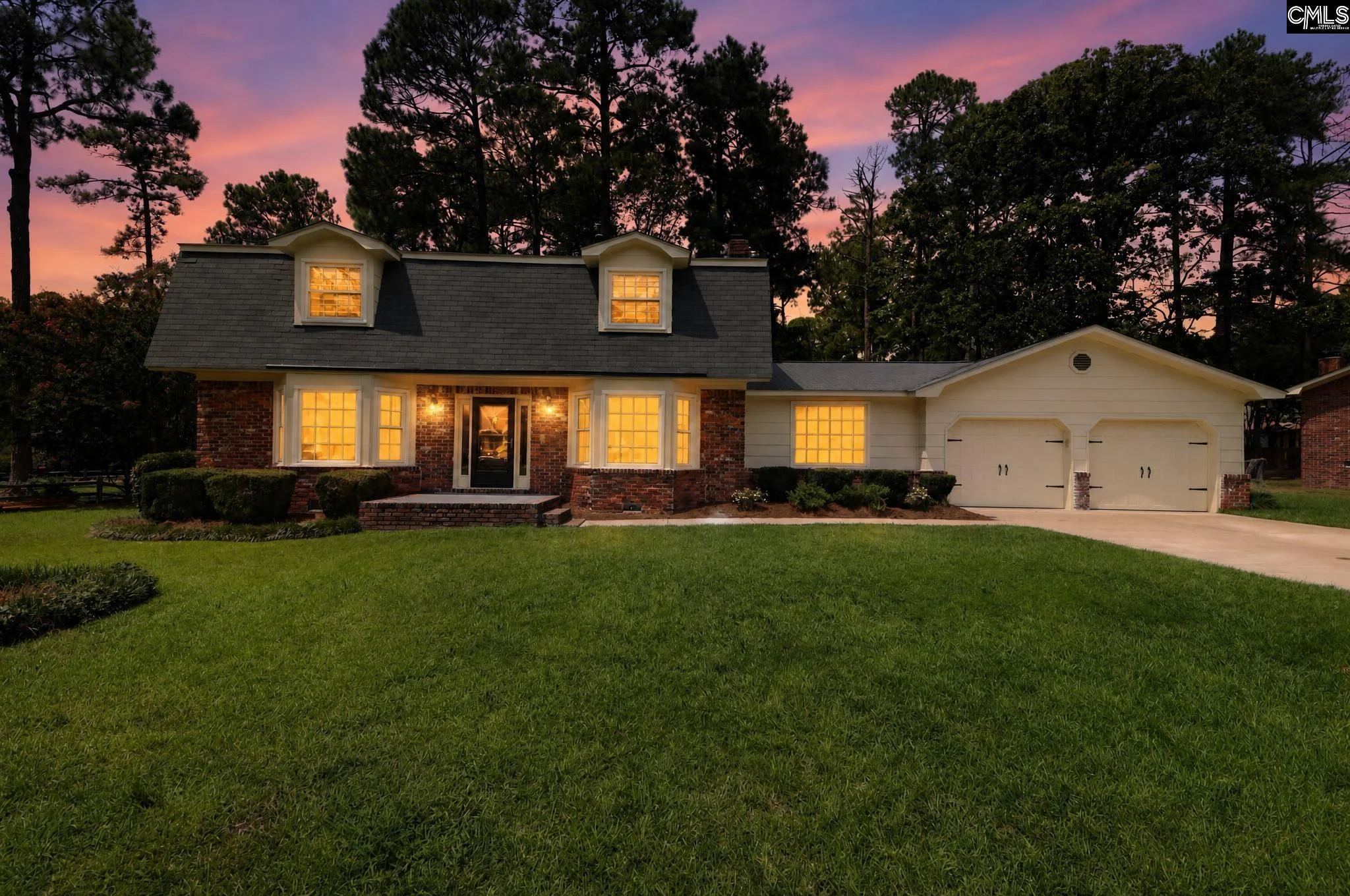 734 Kinlock Court