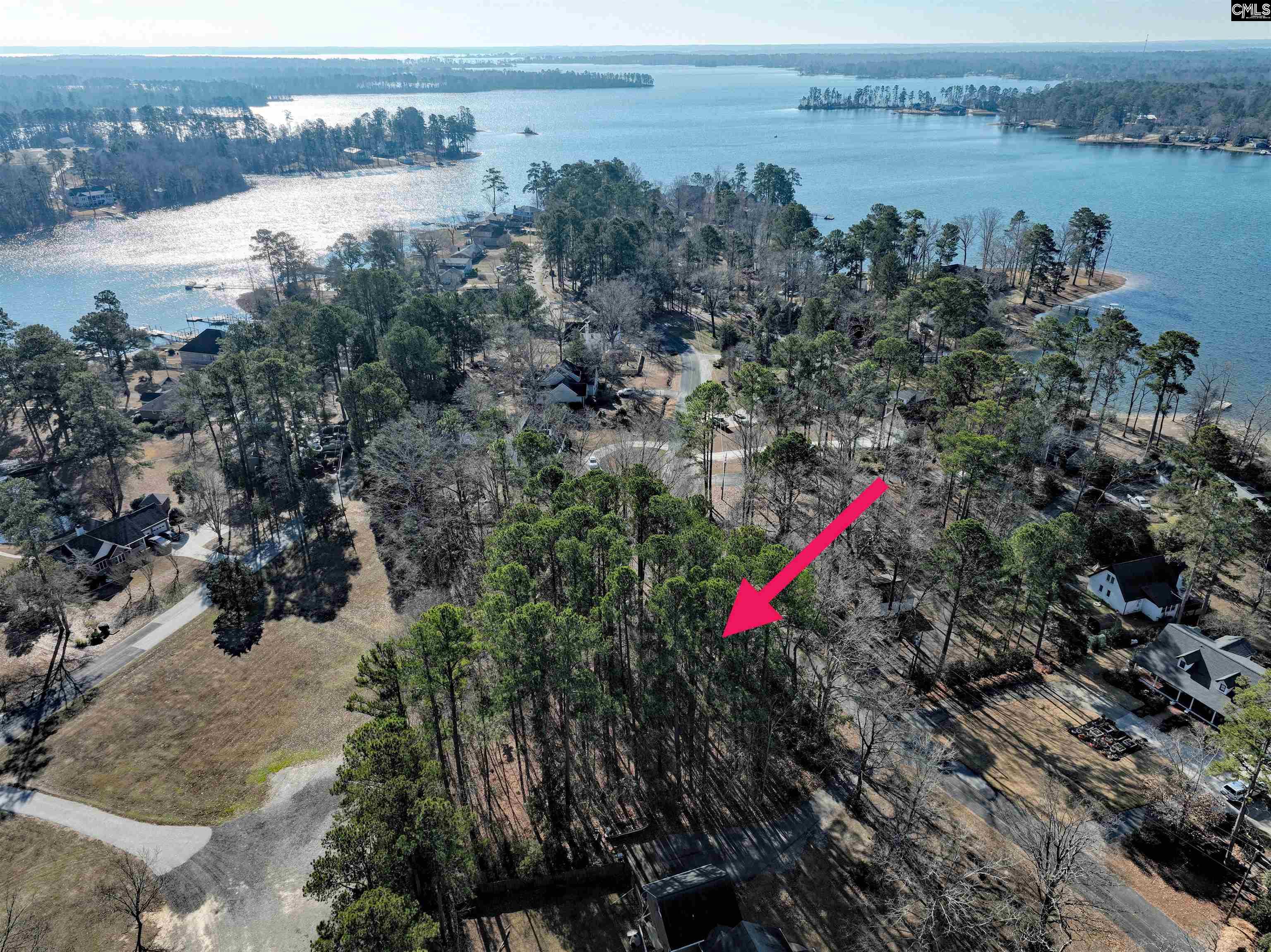 409 Dutchman Shores Circle