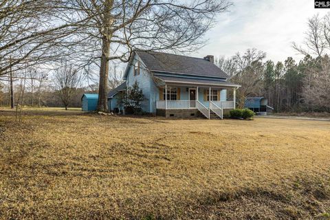 A home in Saluda