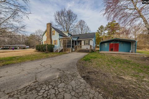 A home in Saluda