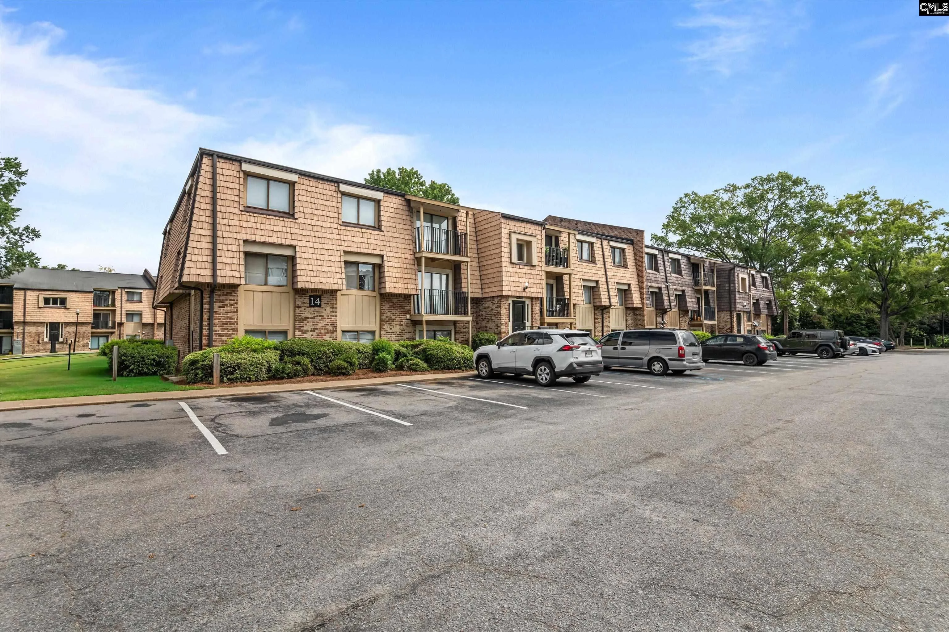 1411 Old Manor Road