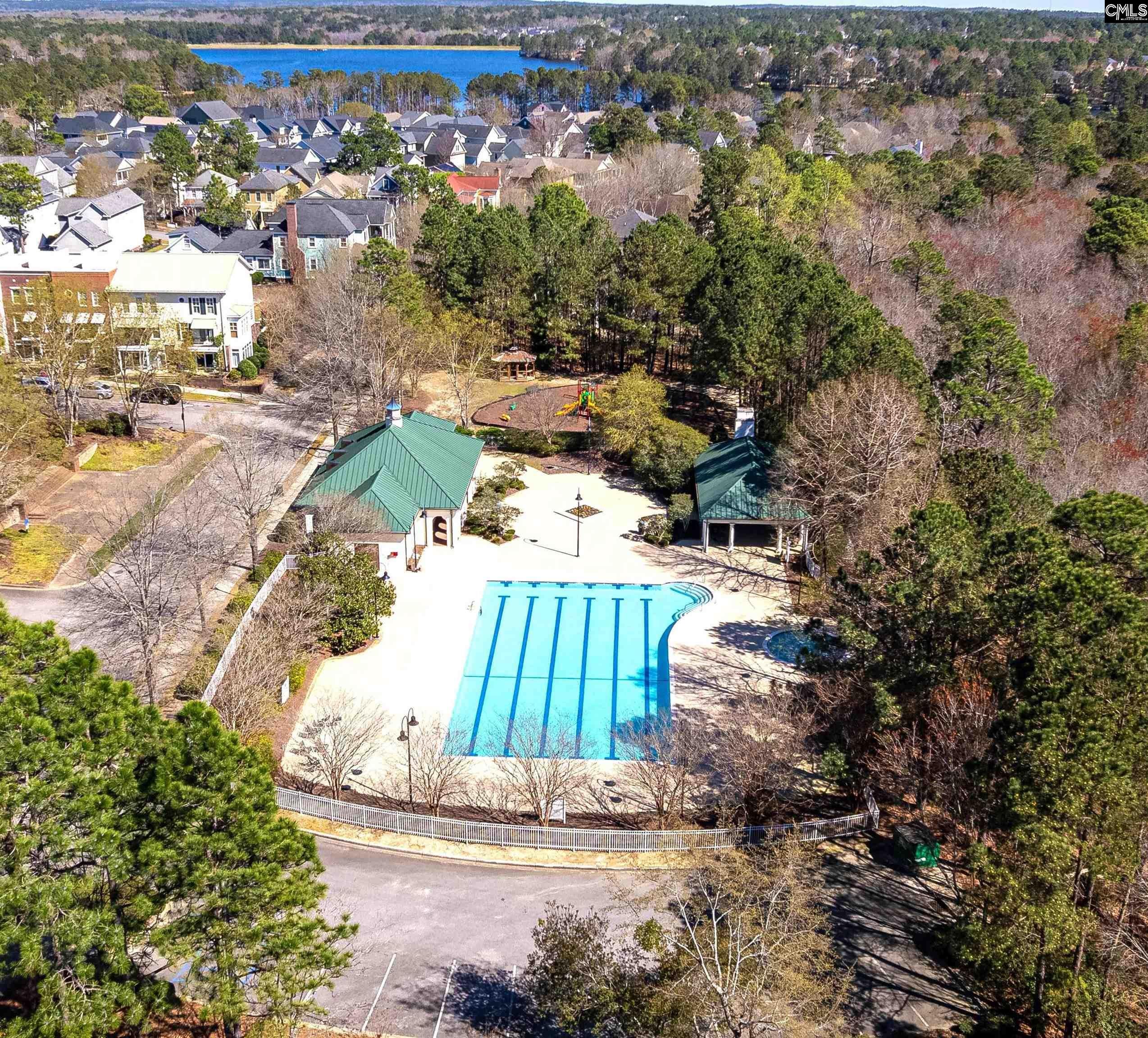 728 Long Pointe Lane