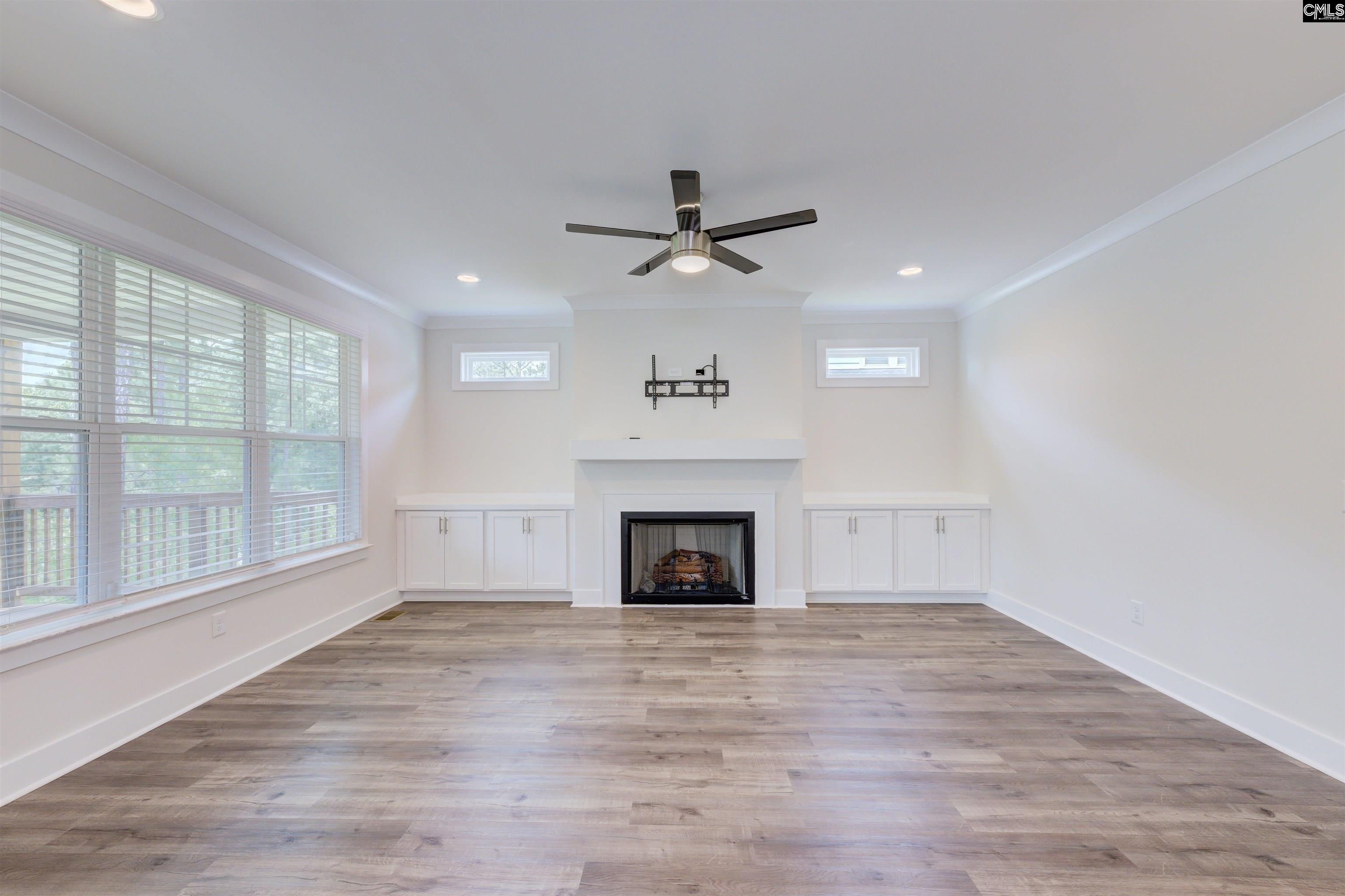204 Sapphire Gem Lane