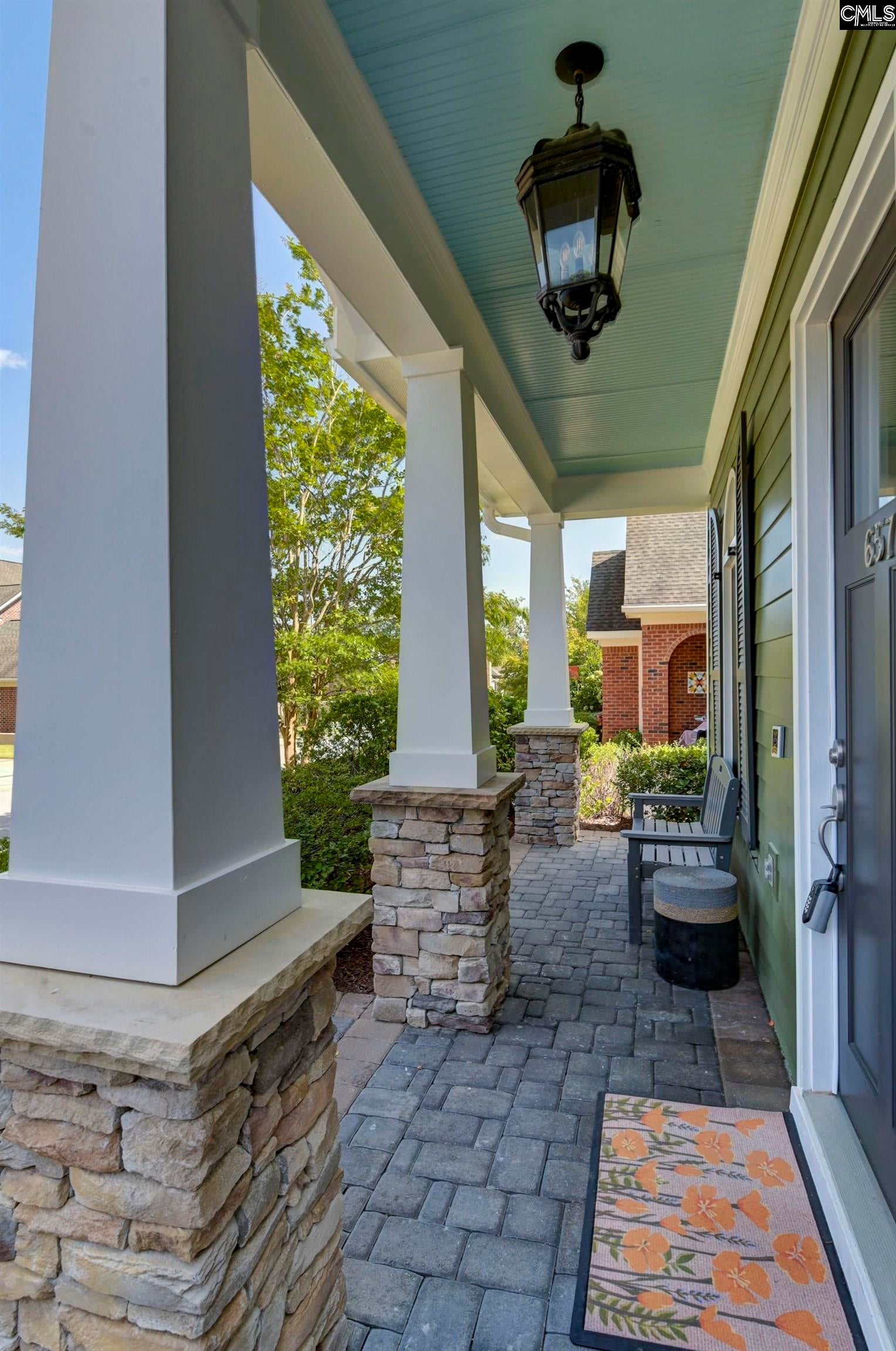 657 Tailwater Bend