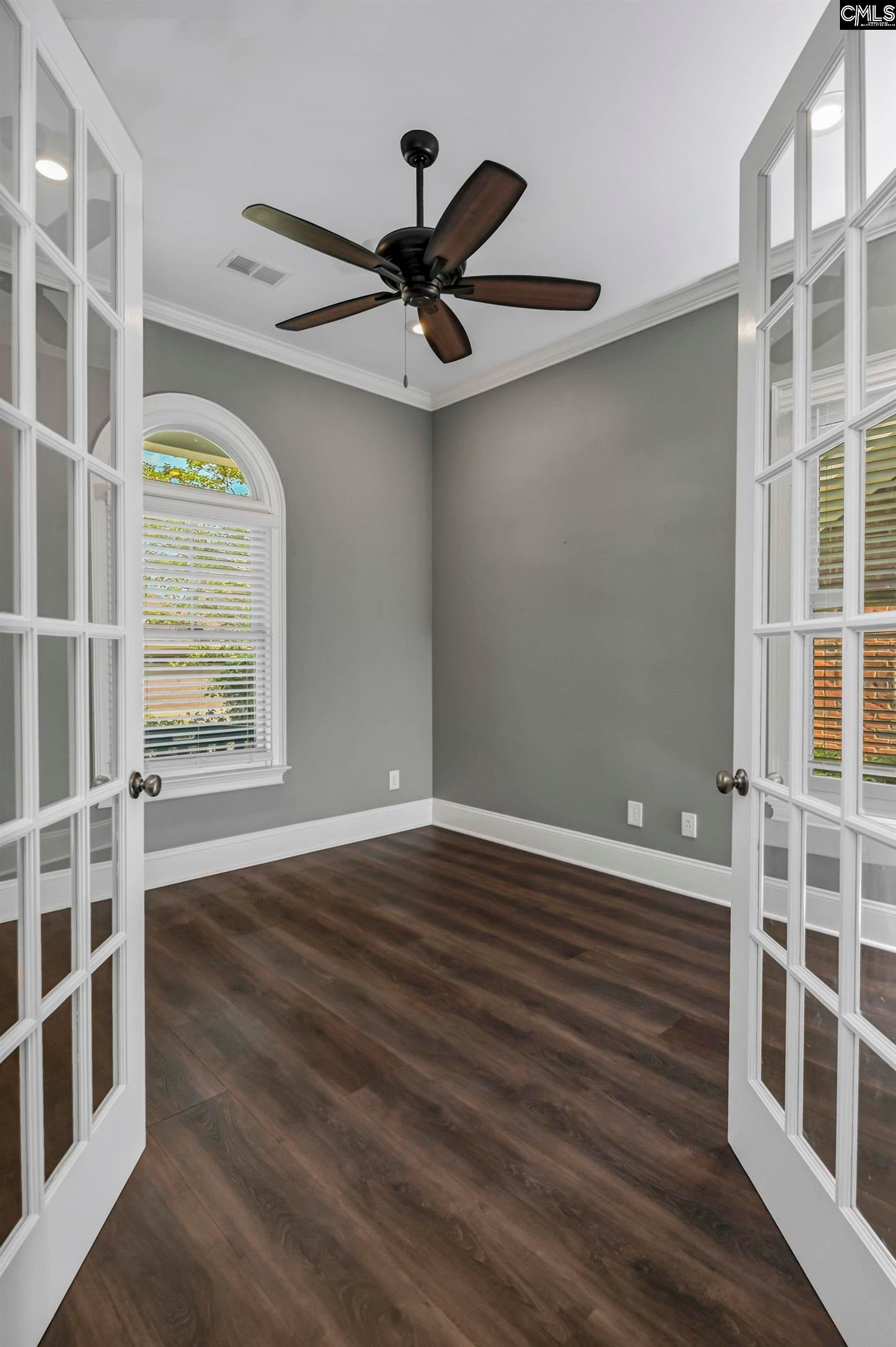 657 Tailwater Bend