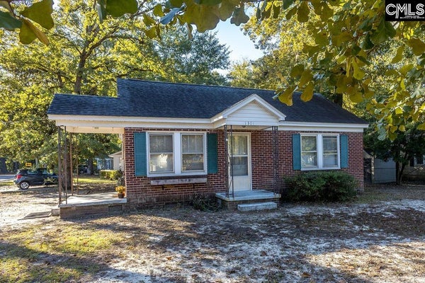 1301 OAKLAND AVE, CAYCE, SC 29033 - Image de02ddcfd02440490d182800923cf19b/2352531145