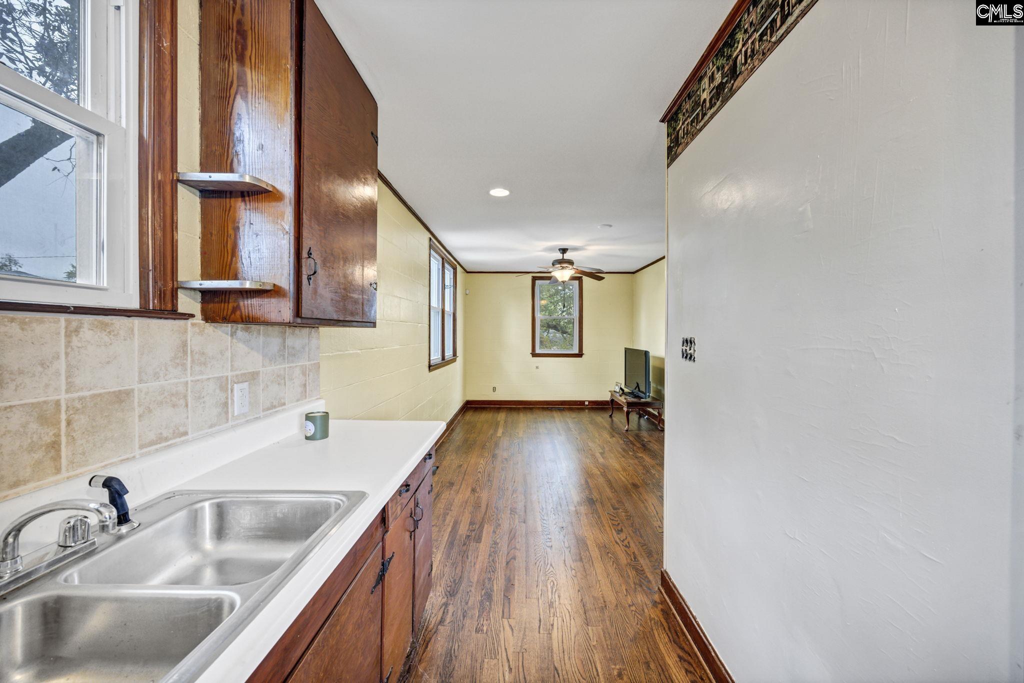 Columbia, South Carolina 29201, United States, 5 Bedrooms Bedrooms, ,3 BathroomsBathrooms,Residential,Active,236378