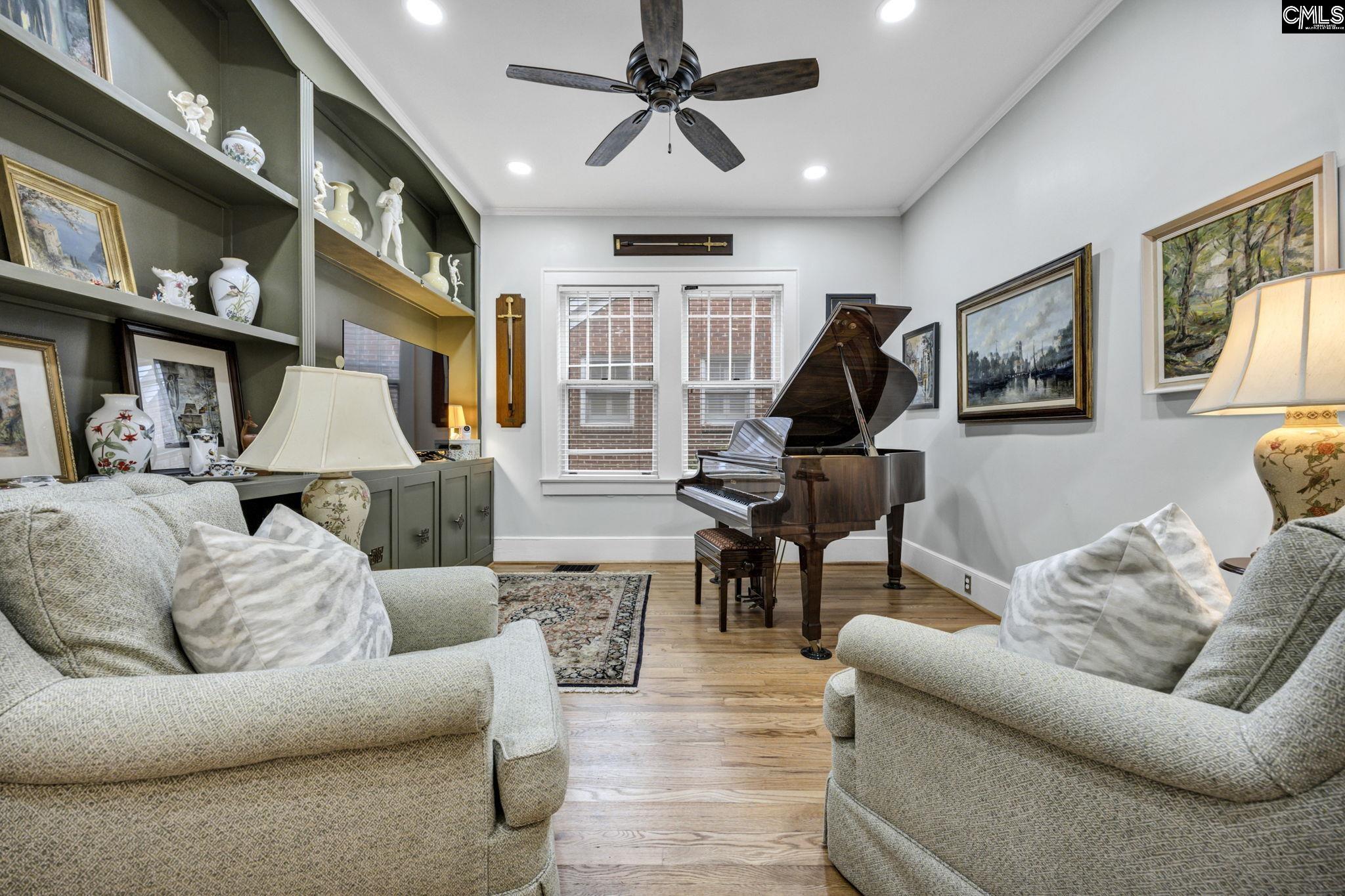 Columbia, South Carolina 29201, United States, 5 Bedrooms Bedrooms, ,3 BathroomsBathrooms,Residential,Active,236378