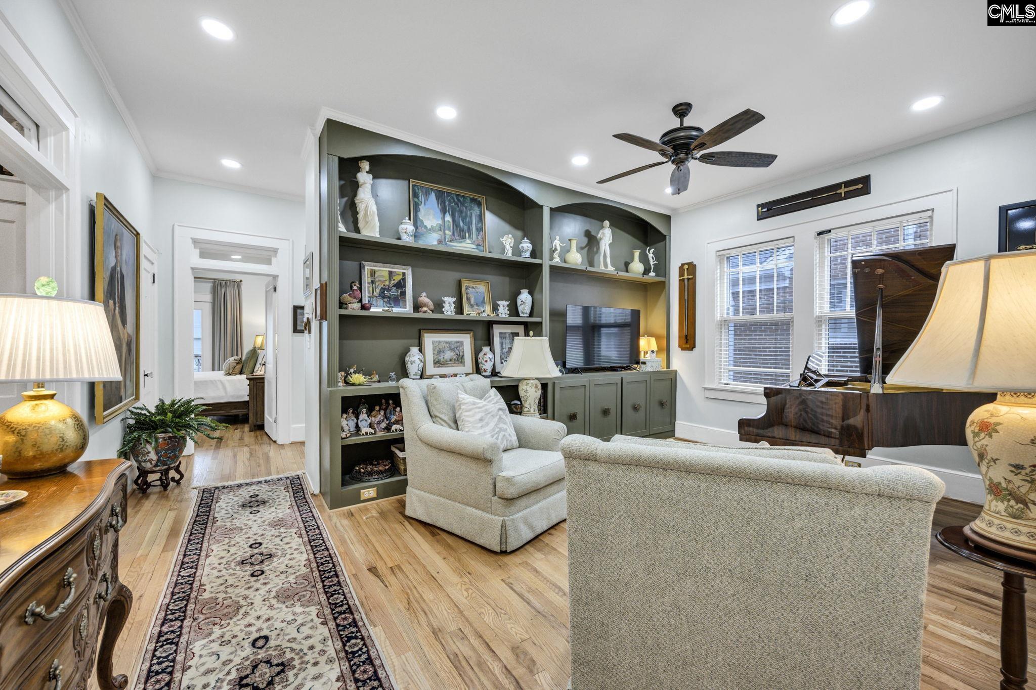 Columbia, South Carolina 29201, United States, 5 Bedrooms Bedrooms, ,3 BathroomsBathrooms,Residential,Active,236378