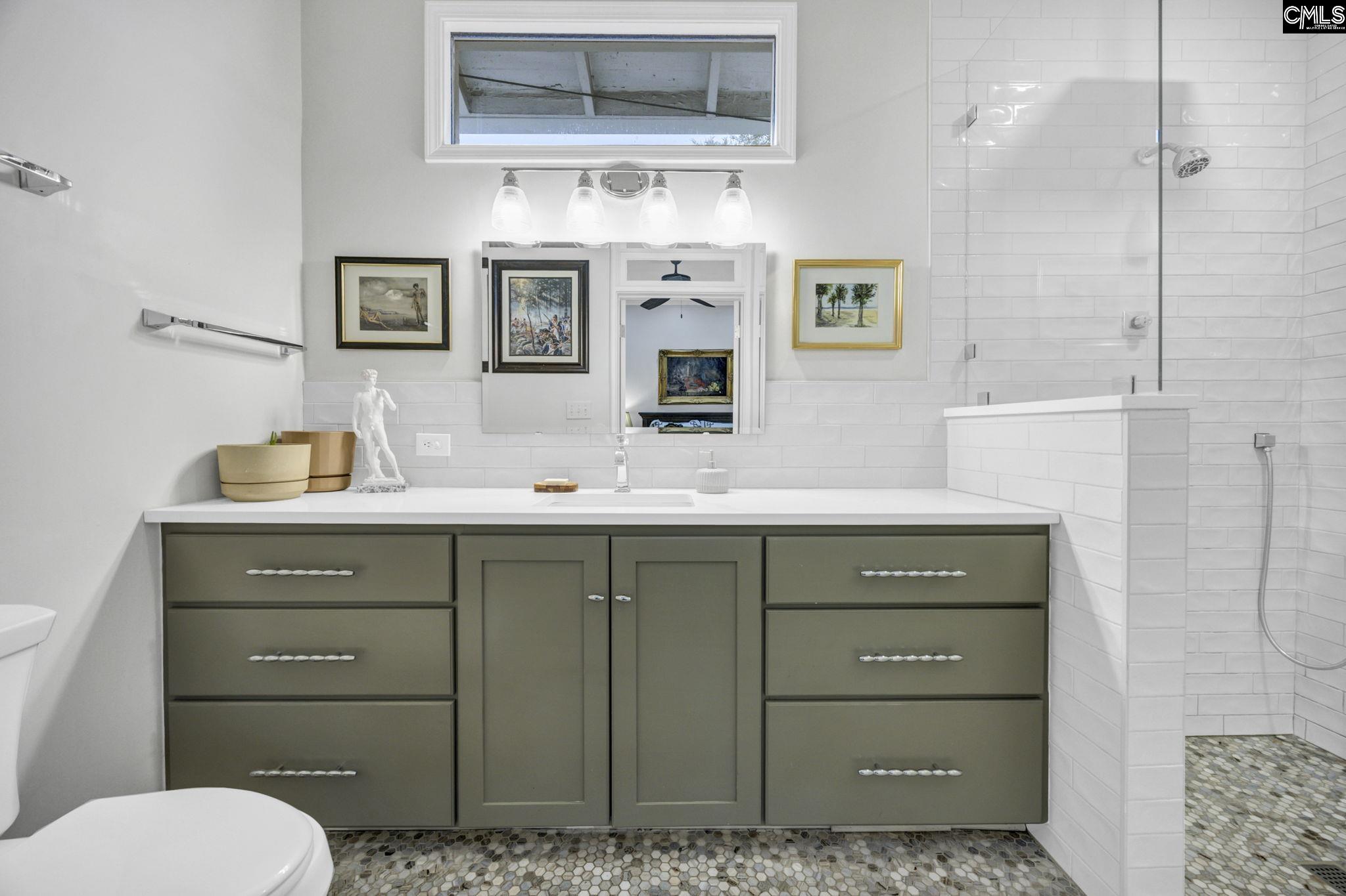 Columbia, South Carolina 29201, United States, 5 Bedrooms Bedrooms, ,3 BathroomsBathrooms,Residential,Active,236378