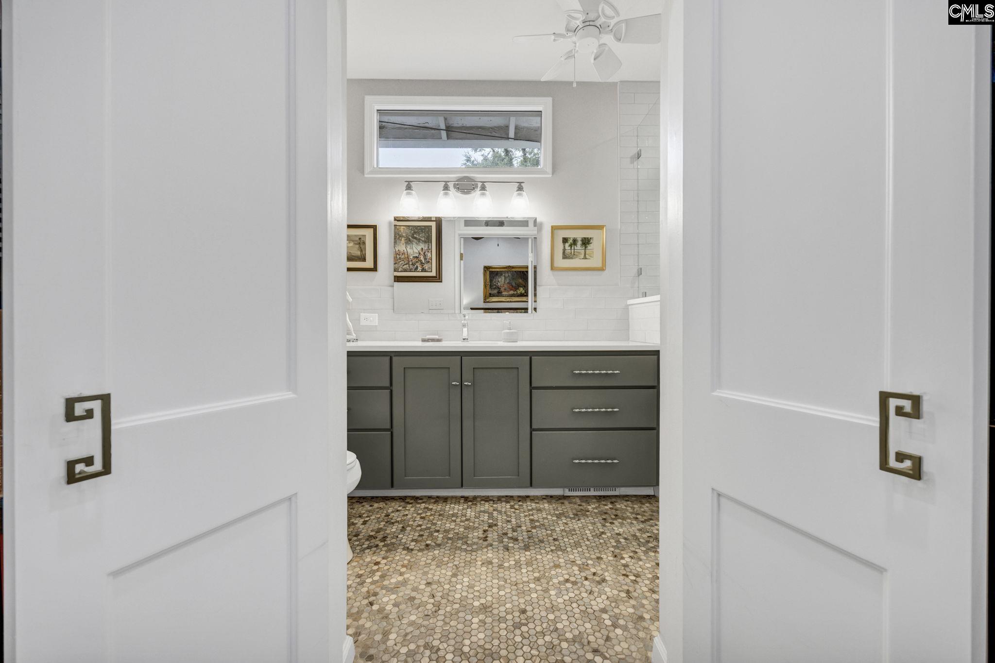 Columbia, South Carolina 29201, United States, 5 Bedrooms Bedrooms, ,3 BathroomsBathrooms,Residential,Active,236378