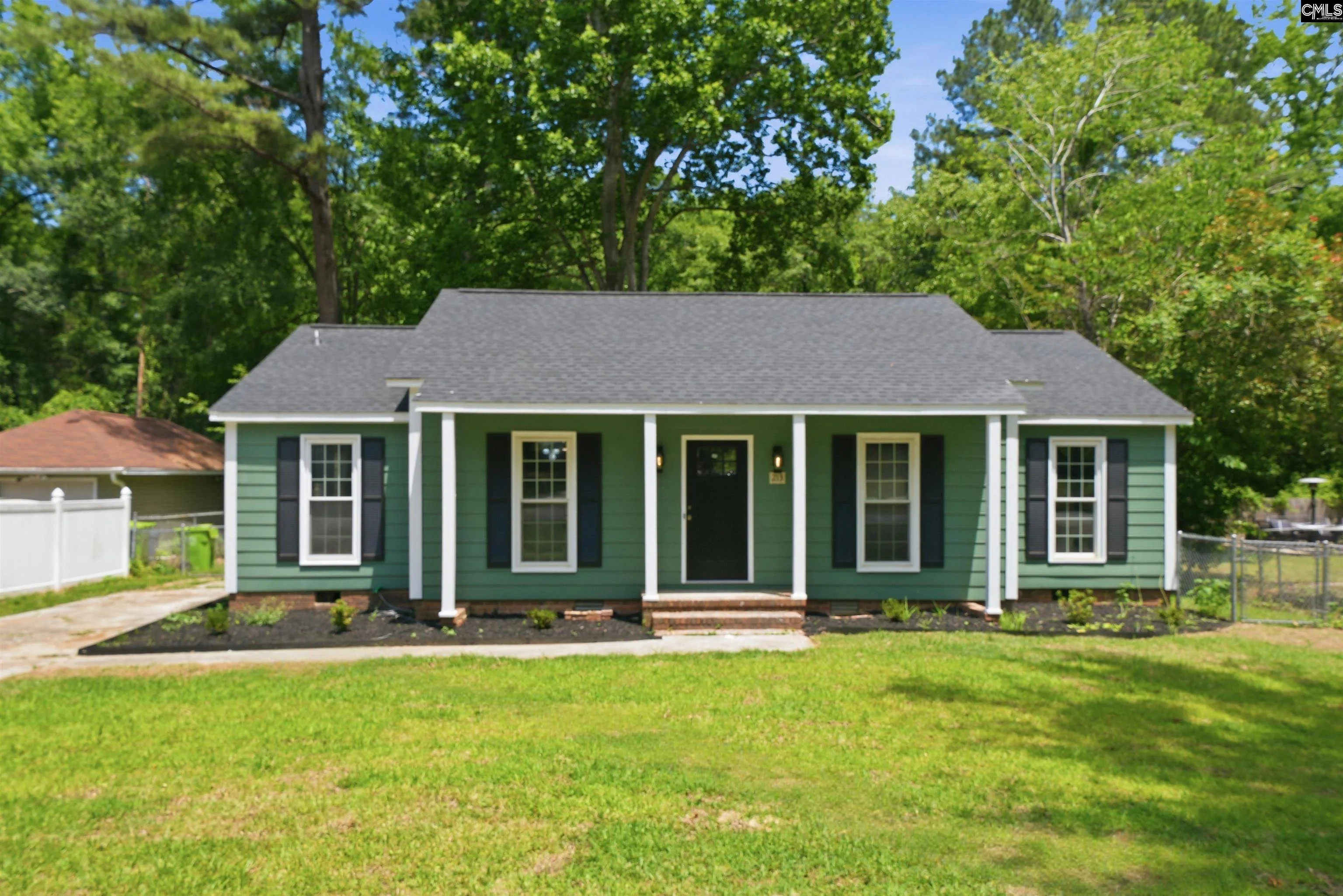 213 Southhampton Drive