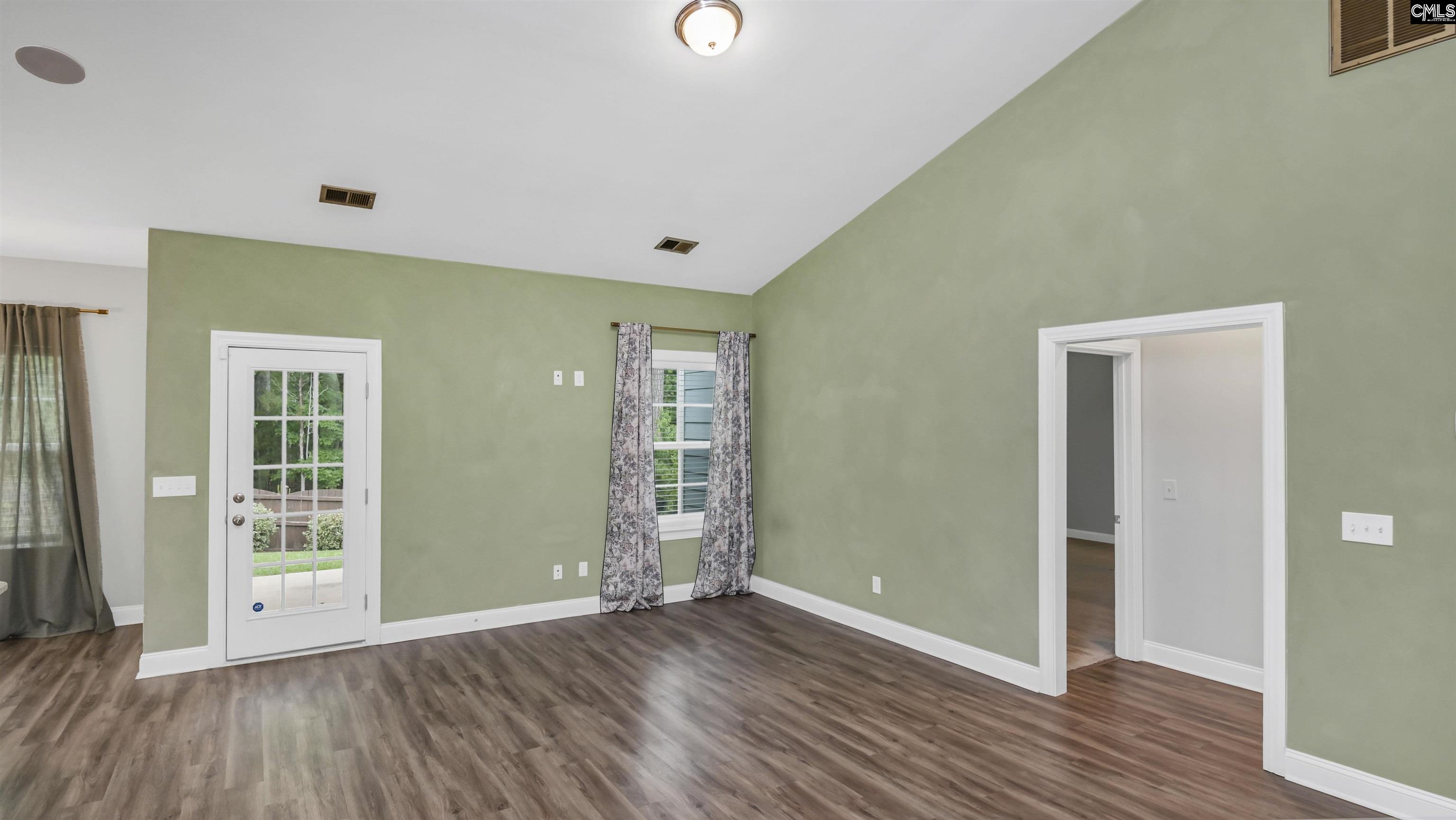 482 Malachite Lane