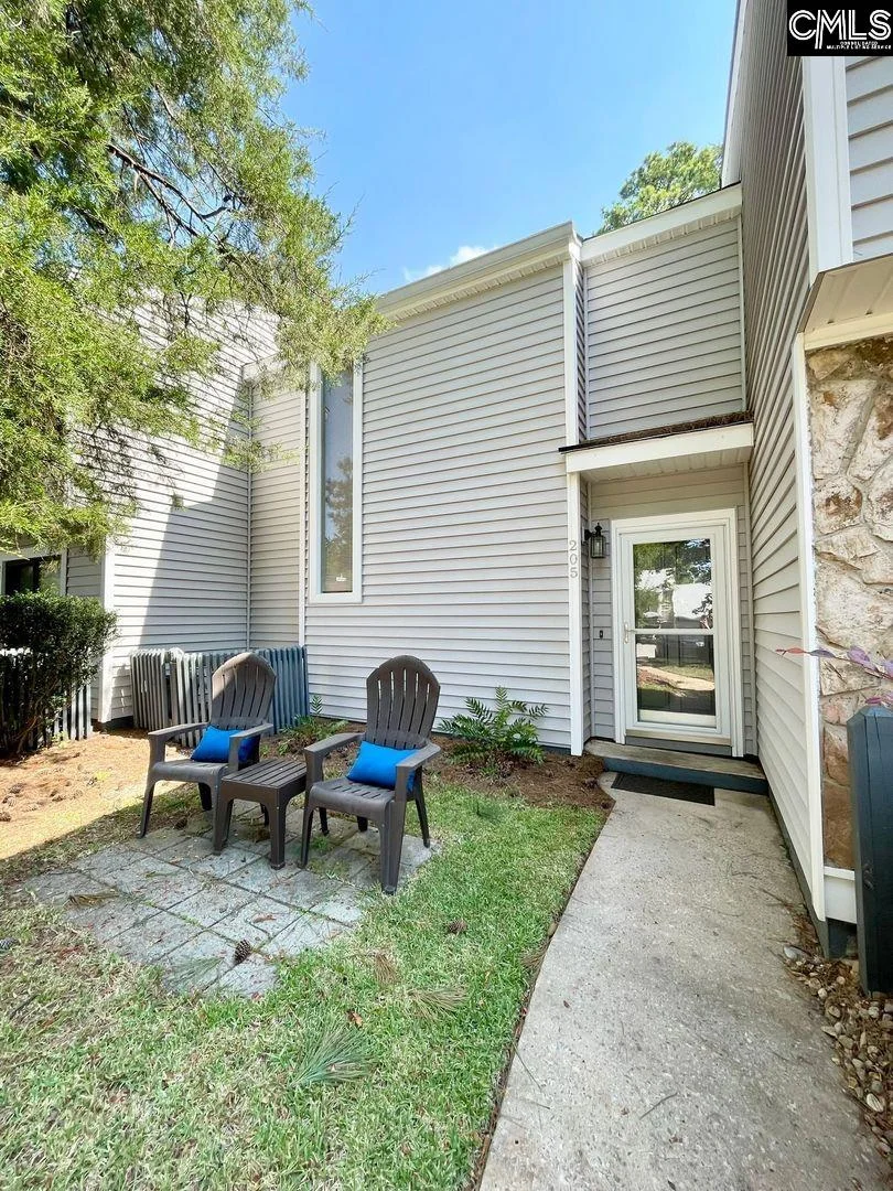205 Mariners Row