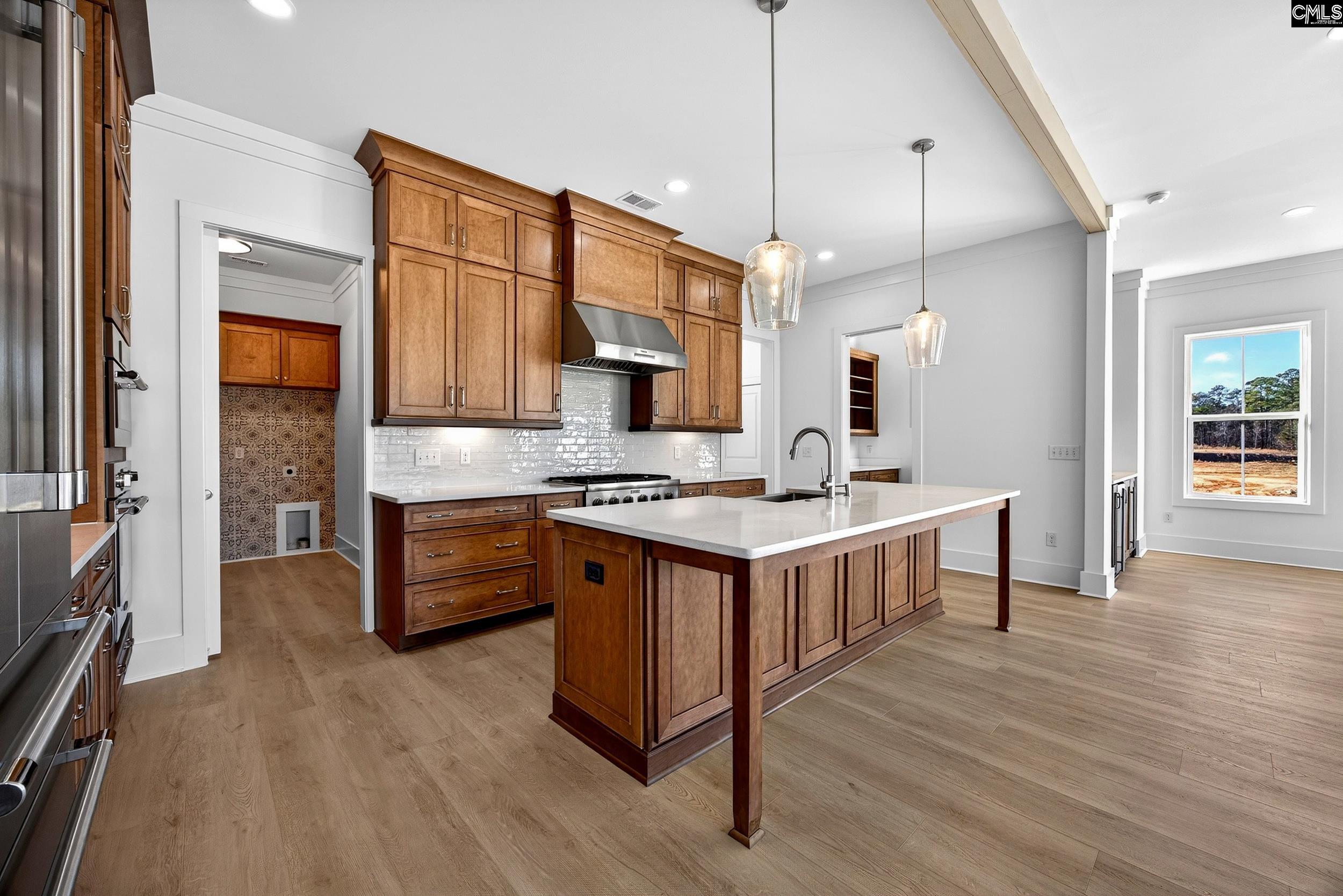 1318 Long Grove Way