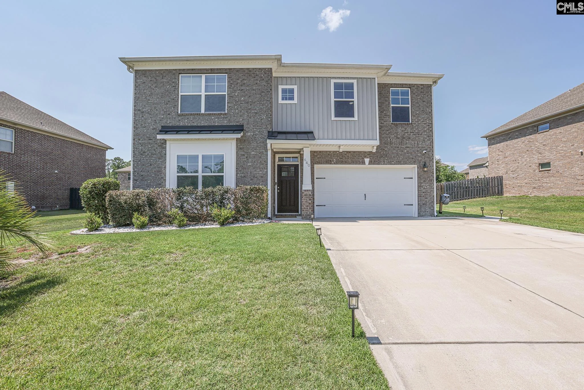 640 Stoneywater Court