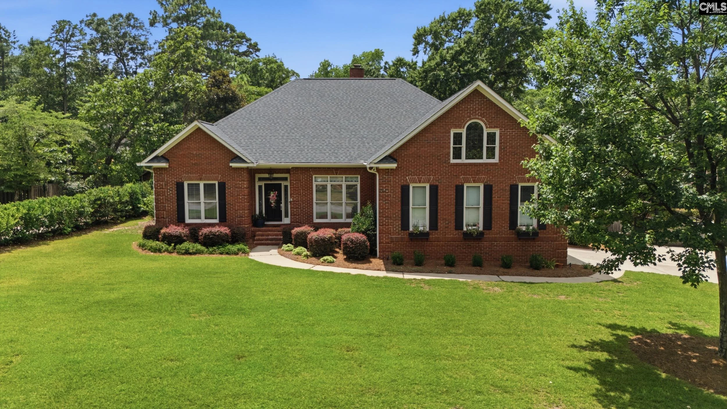 121 Secret Cove Dr