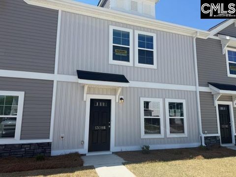 Photo of 1309 Crosshill Court #B, Camden, SC 29020 (MLS # 631296)