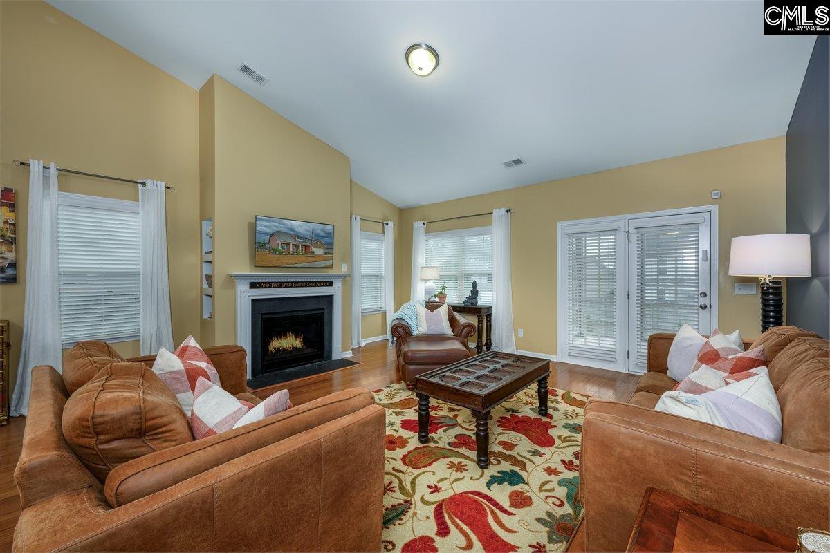 Cayce, South Carolina 29033, United States, 4 Bedrooms Bedrooms, ,3 BathroomsBathrooms,Residential,Pending,5026