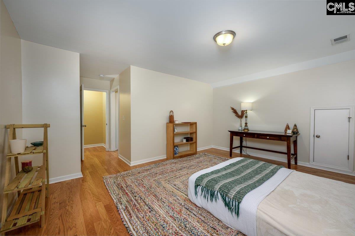 Cayce, South Carolina 29033, United States, 4 Bedrooms Bedrooms, ,3 BathroomsBathrooms,Residential,Pending,5026