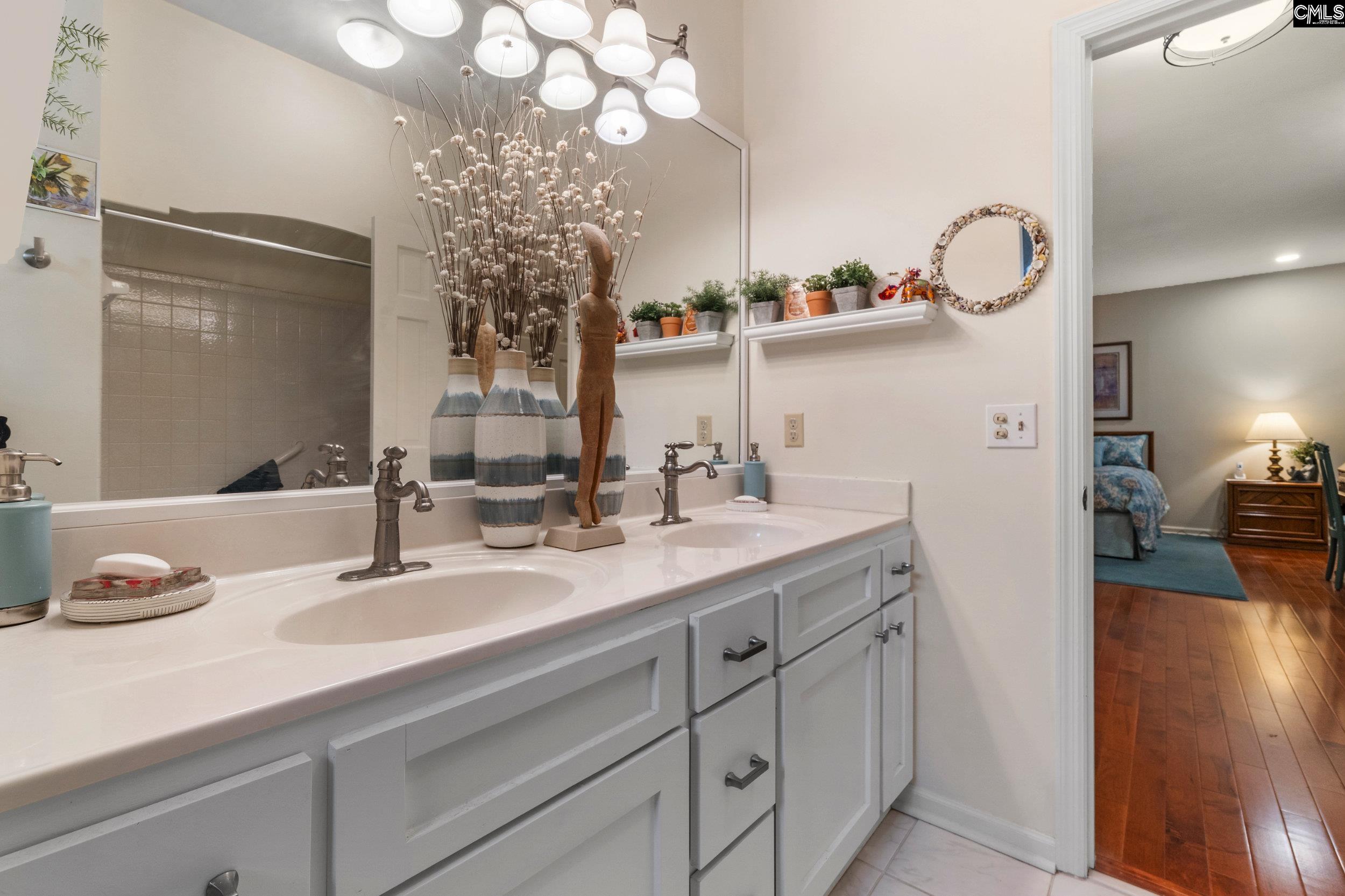 Columbia, South Carolina 29223, United States, 4 Bedrooms Bedrooms, ,3 BathroomsBathrooms,Residential,Pending,46469