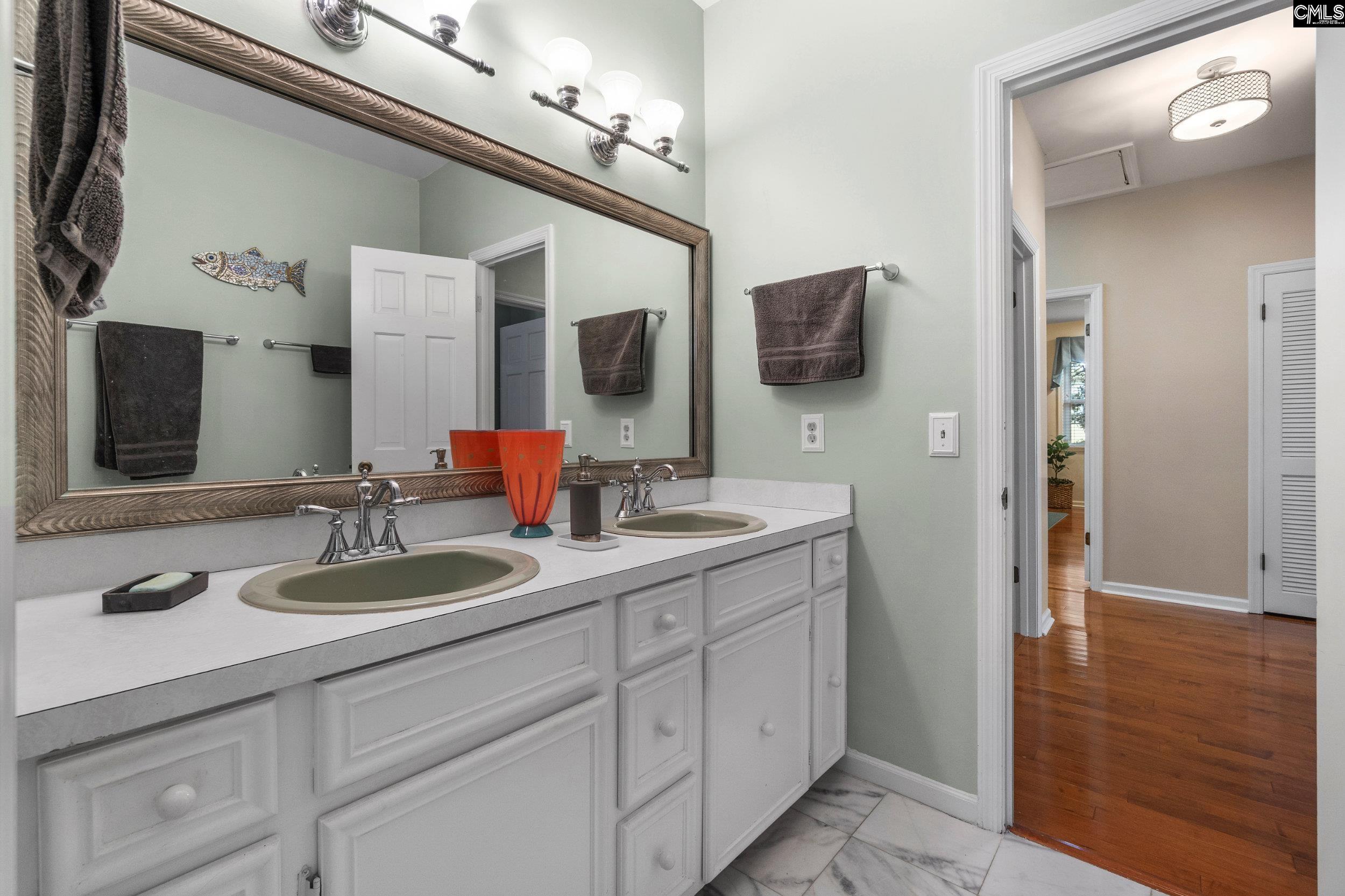 Columbia, South Carolina 29223, United States, 4 Bedrooms Bedrooms, ,3 BathroomsBathrooms,Residential,Pending,46469