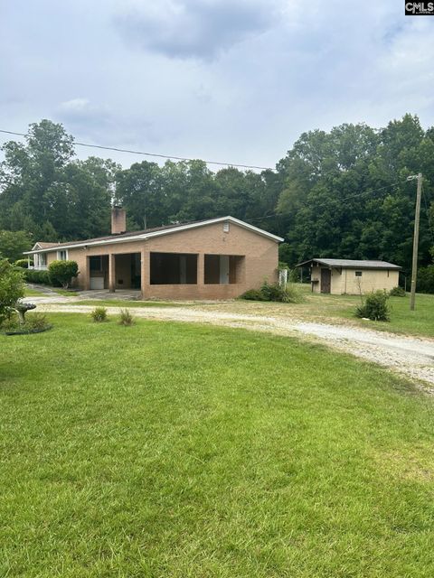 A home in Chapin