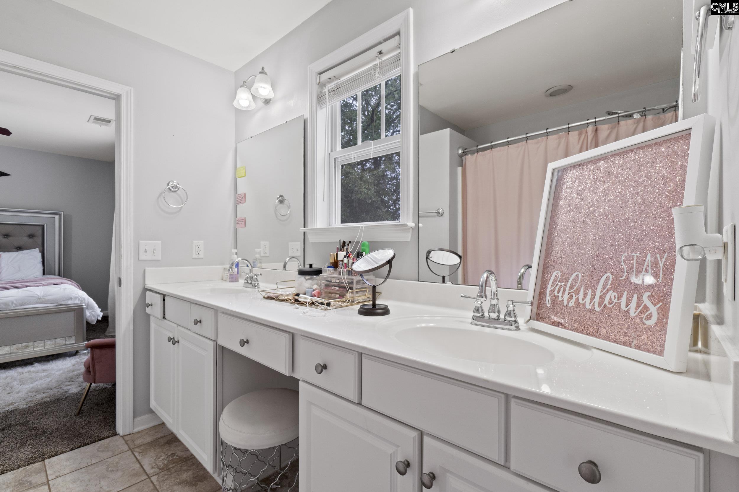 Columbia, South Carolina 29201, United States, 3 Bedrooms Bedrooms, ,3 BathroomsBathrooms,Residential,Active,218103