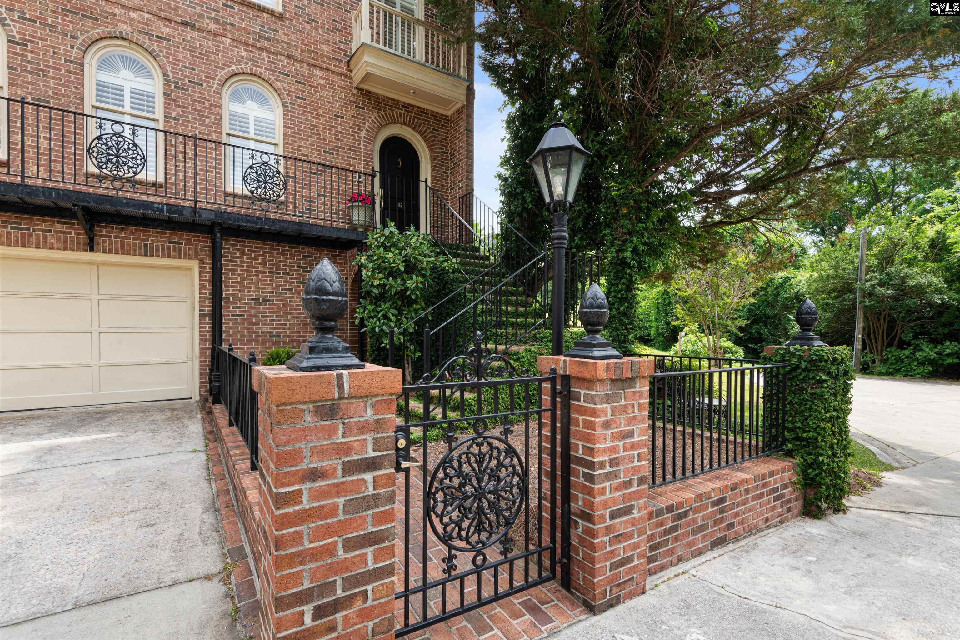 6 Millpond Road