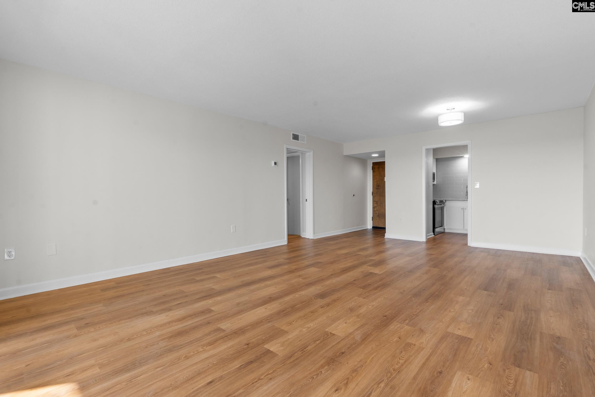 1825 Saint Julian Place 11-i