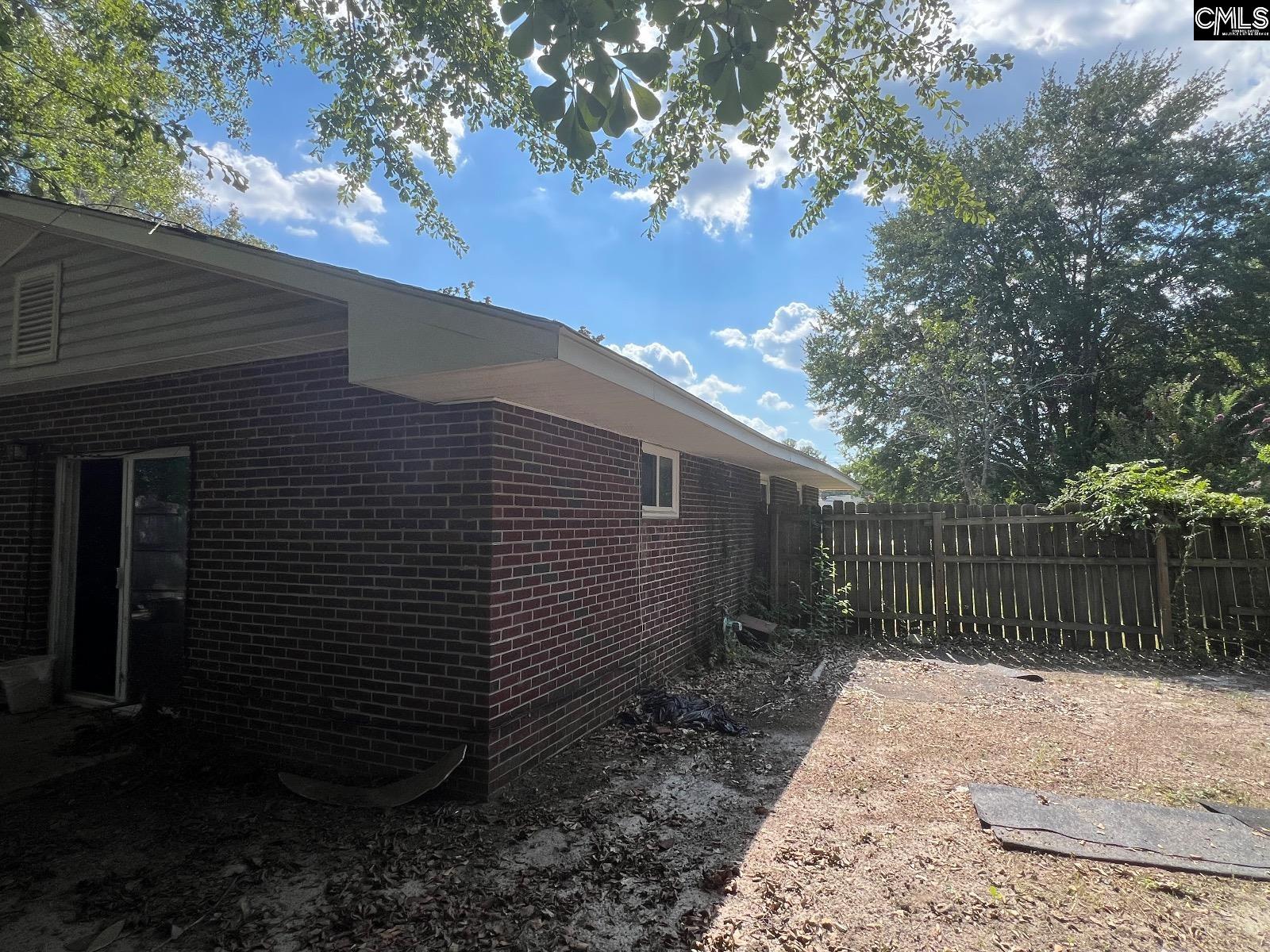 1744 Dupont Drive