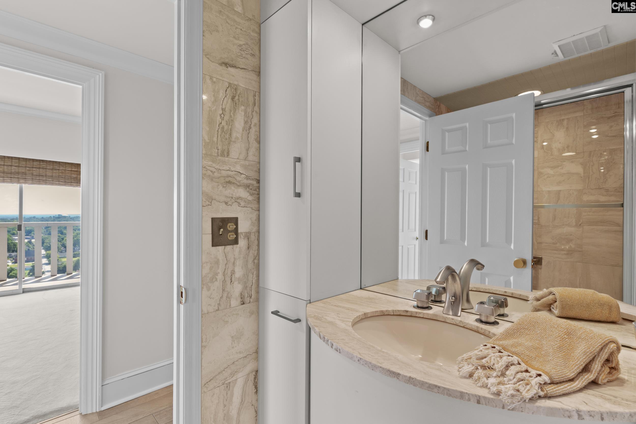 Columbia, South Carolina 29201, United States, 3 Bedrooms Bedrooms, ,3 BathroomsBathrooms,Residential,Active,166909