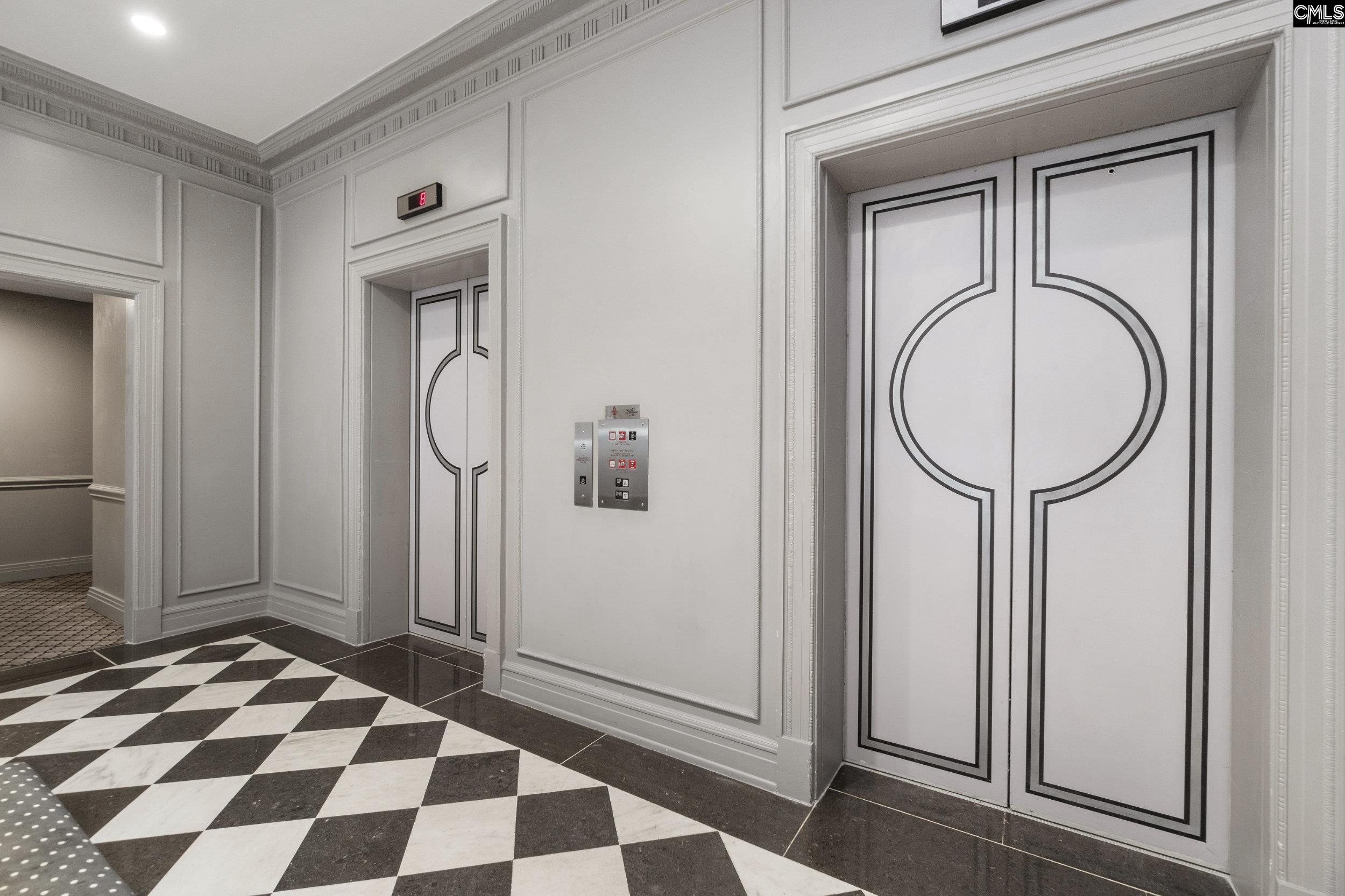 Columbia, South Carolina 29201, United States, 3 Bedrooms Bedrooms, ,3 BathroomsBathrooms,Residential,Pending,125504