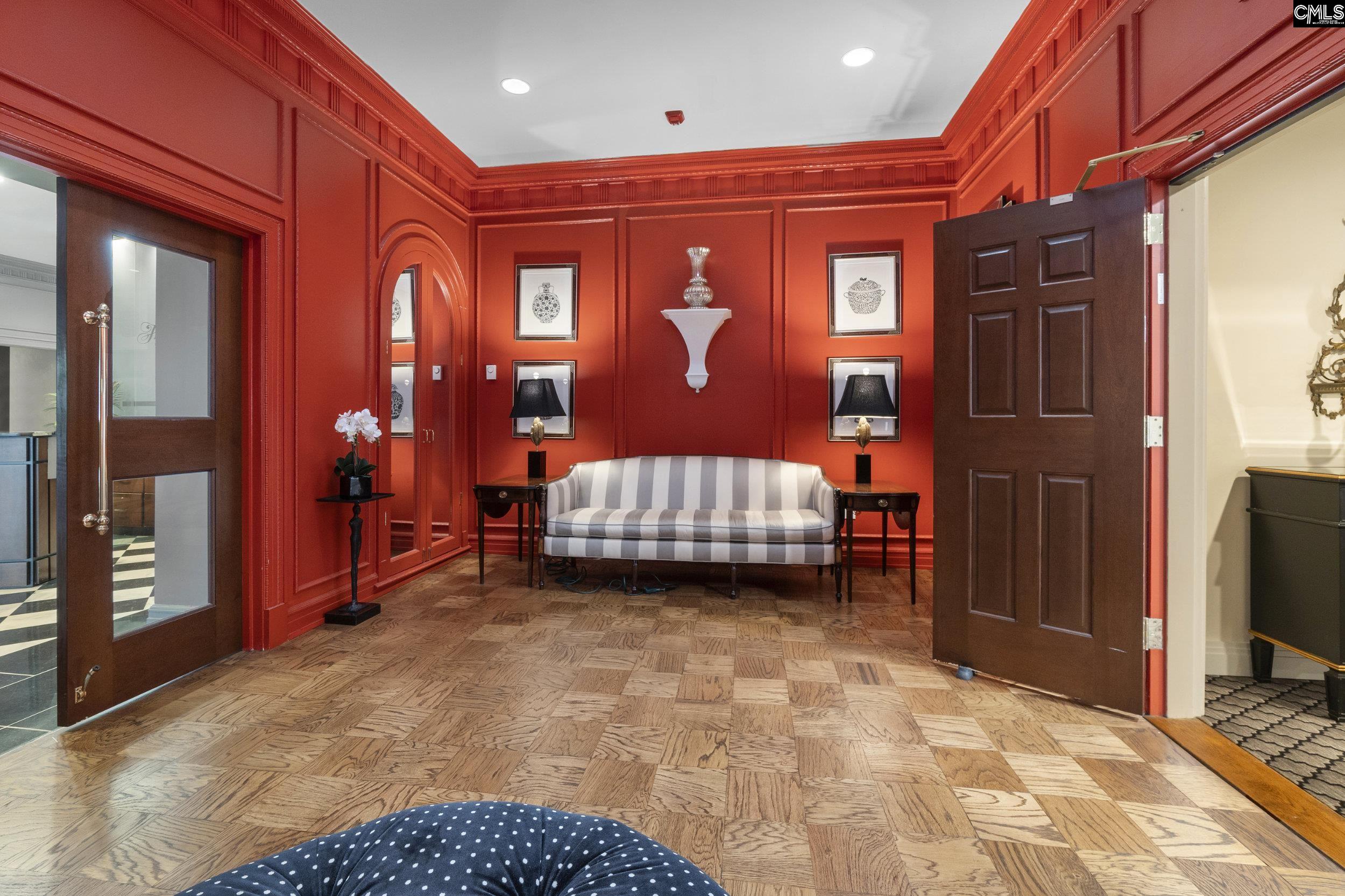 Columbia, South Carolina 29201, United States, 3 Bedrooms Bedrooms, ,3 BathroomsBathrooms,Residential,Pending,125504