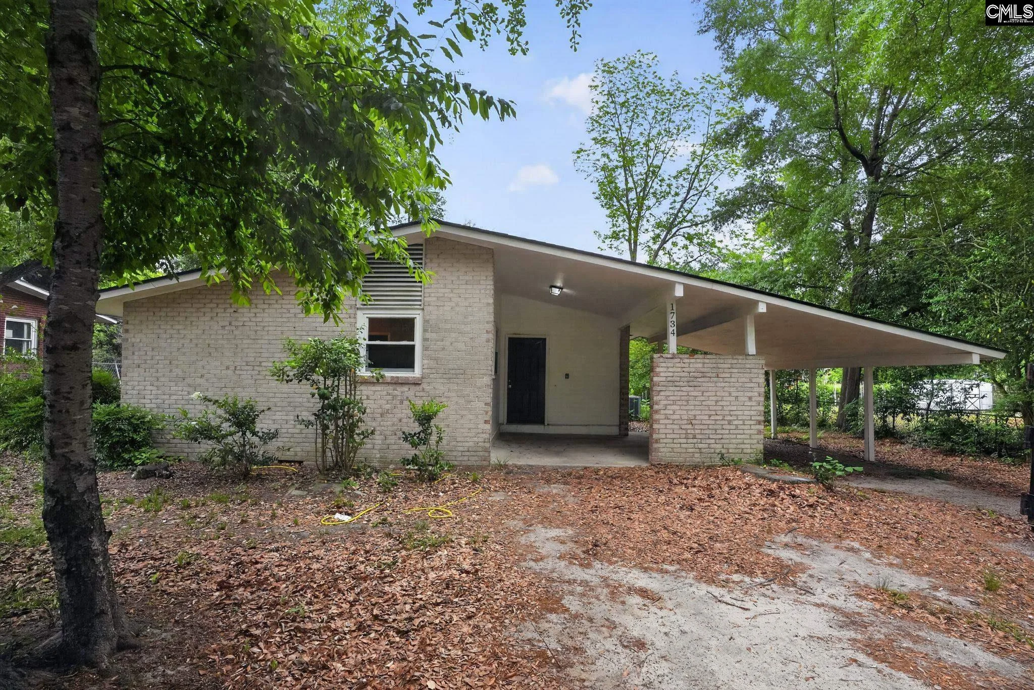 1734 Nearview Avenue
