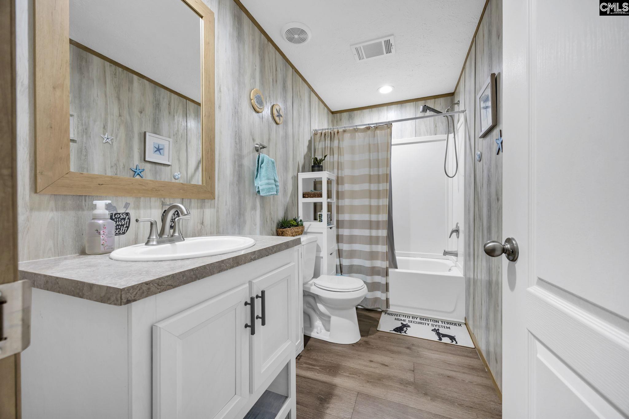 Ridgeway, South Carolina 29130, United States, 4 Bedrooms Bedrooms, ,2 BathroomsBathrooms,Residential,Active,187511