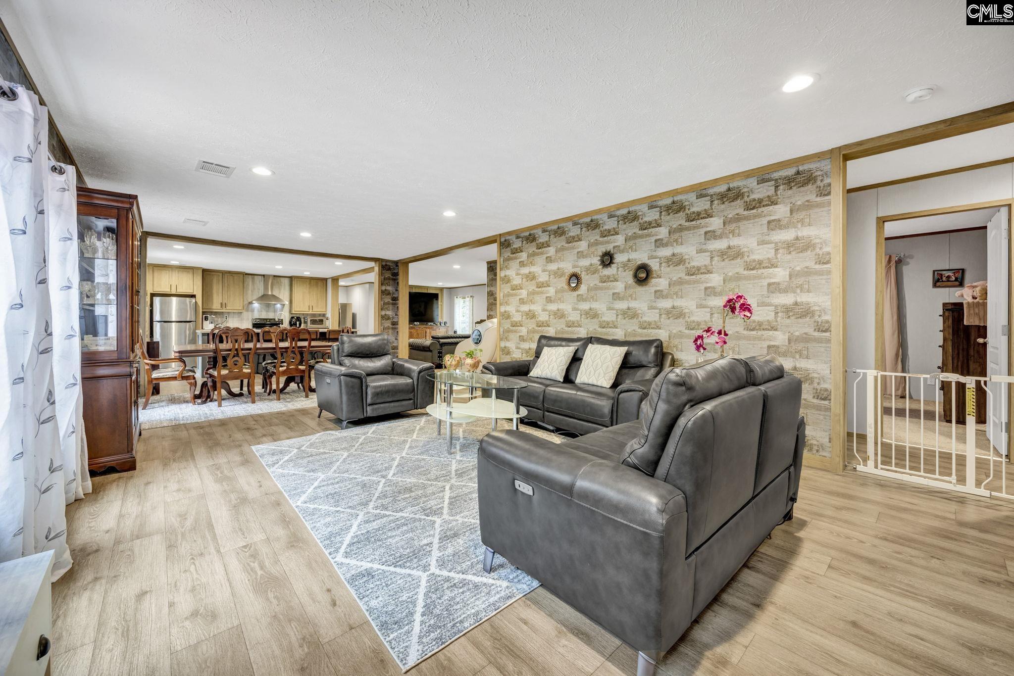 Ridgeway, South Carolina 29130, United States, 4 Bedrooms Bedrooms, ,2 BathroomsBathrooms,Residential,Active,187511