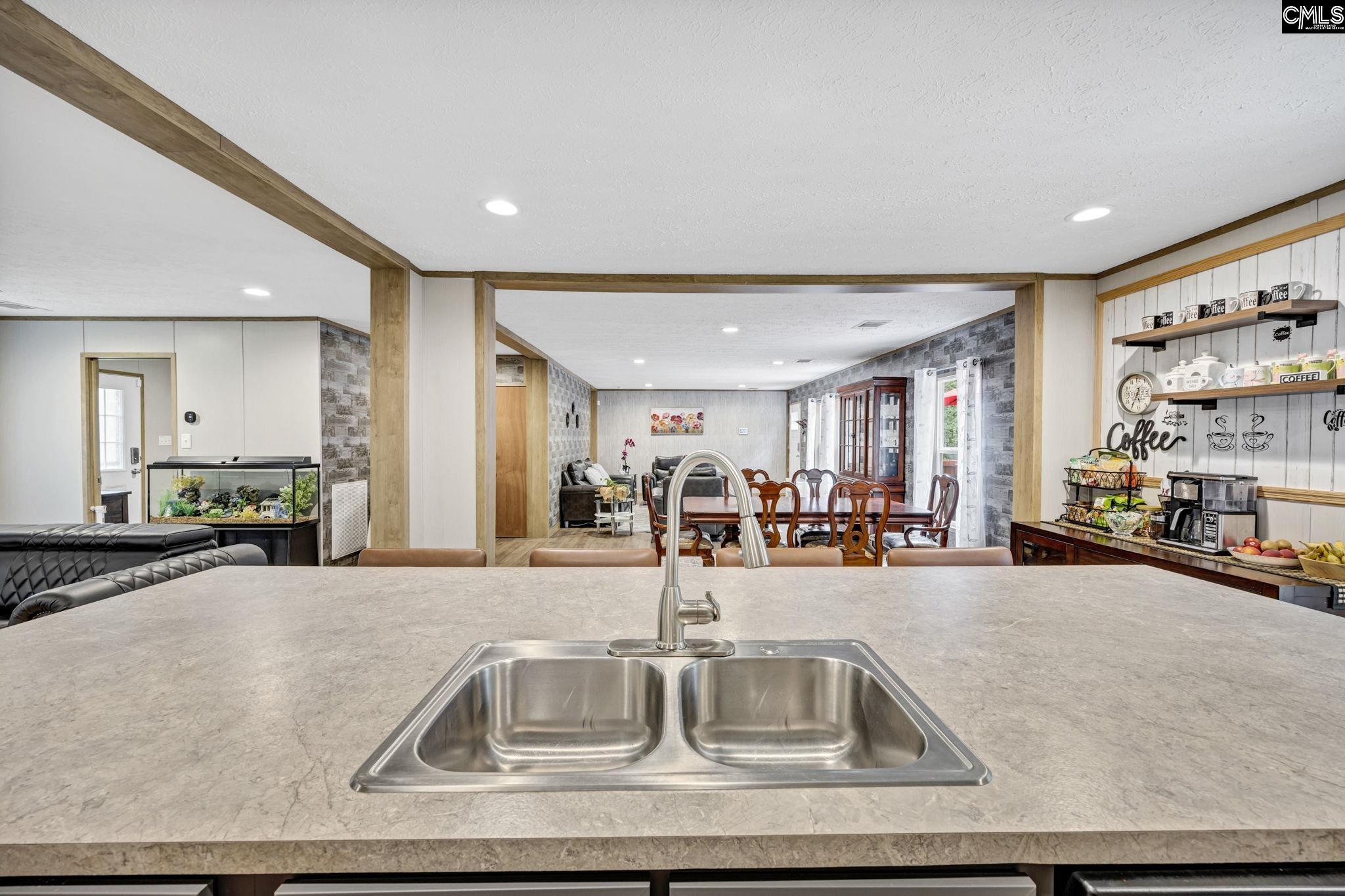 Ridgeway, South Carolina 29130, United States, 4 Bedrooms Bedrooms, ,2 BathroomsBathrooms,Residential,Active,187511