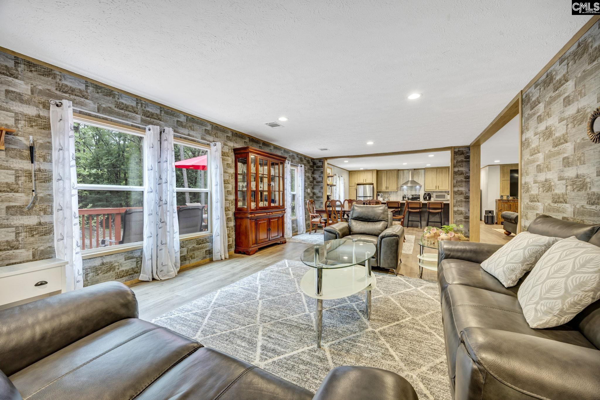 Ridgeway, South Carolina 29130, United States, 4 Bedrooms Bedrooms, ,2 BathroomsBathrooms,Residential,Active,187511