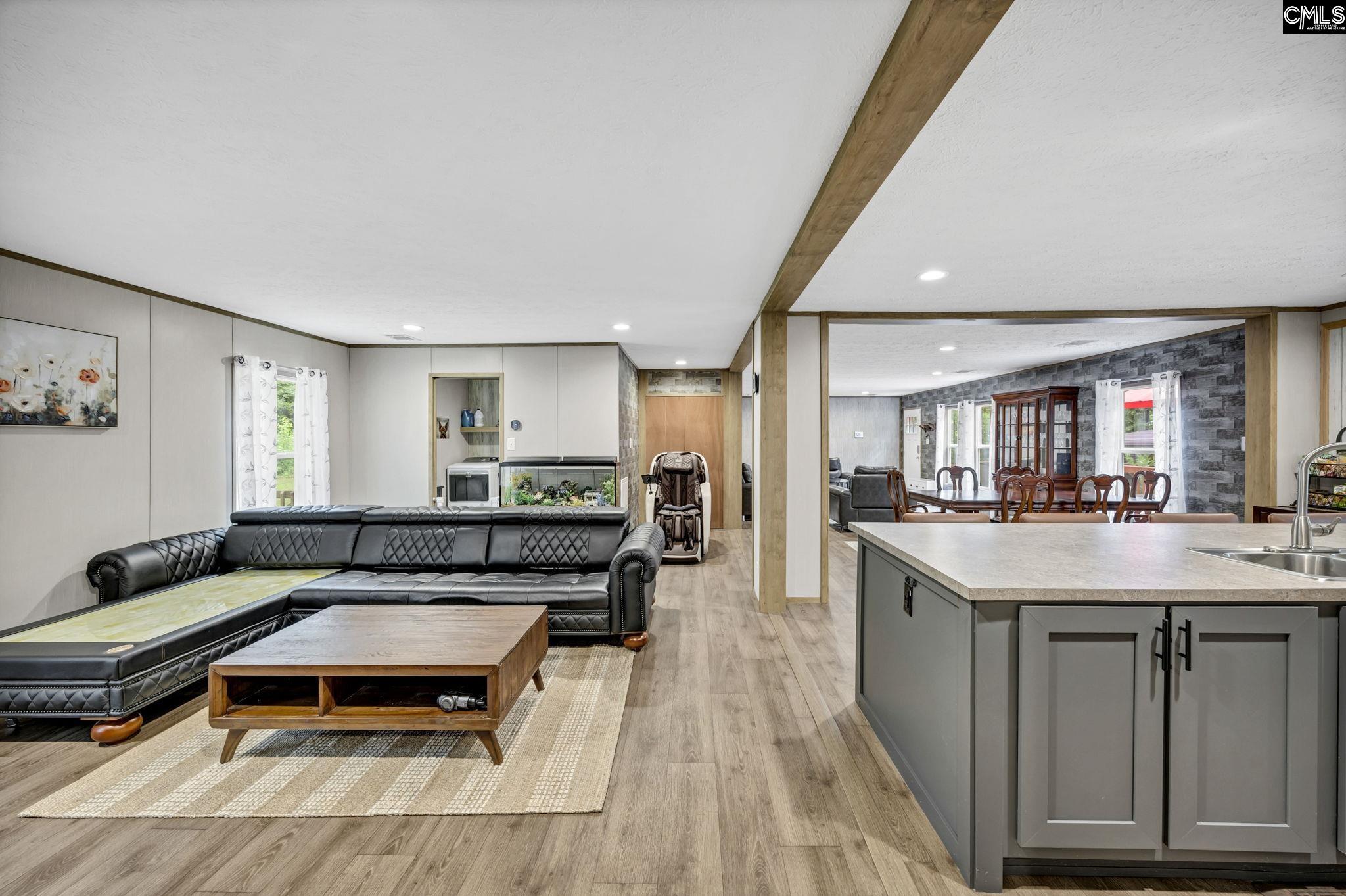 Ridgeway, South Carolina 29130, United States, 4 Bedrooms Bedrooms, ,2 BathroomsBathrooms,Residential,Active,187511