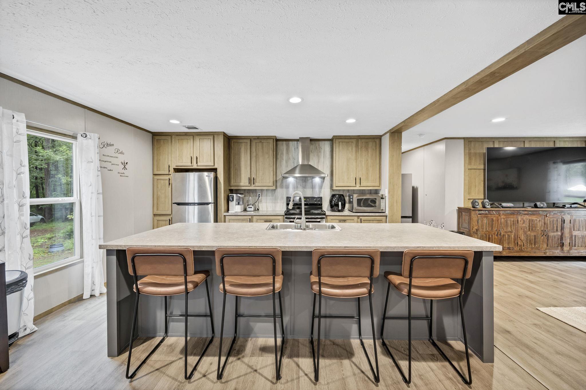 Ridgeway, South Carolina 29130, United States, 4 Bedrooms Bedrooms, ,2 BathroomsBathrooms,Residential,Active,187511