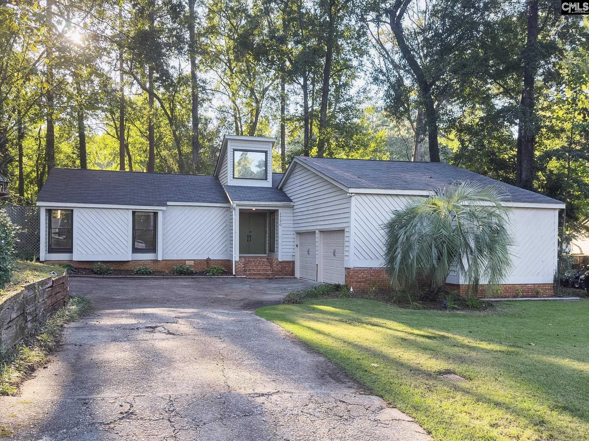1720 Shadowood Drive