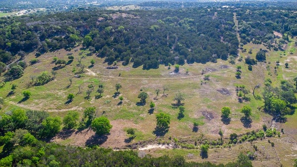 27TH ST, PIPECREEK, TX 78063 - Image 9bcb7ae76c6f97b26a3ca730a408a9d7/140749082