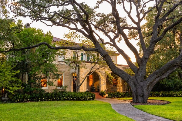 405 WATER ST # 1, KERRVILLE, TX 78028 - Image b1fda7b78ae3bf8e6caefb878f681d9d/82453426